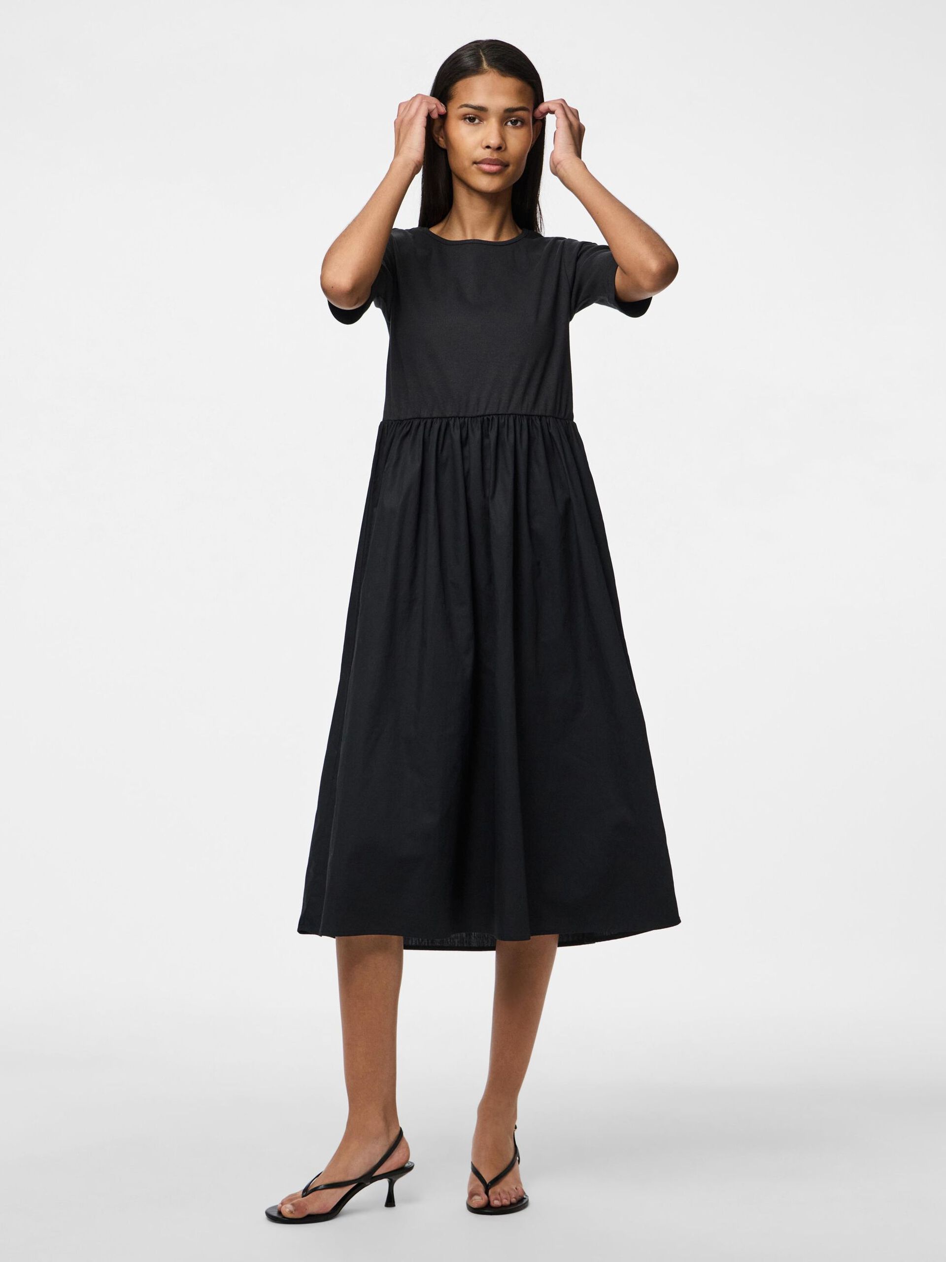 Carousel image - PCTONYA MIDI DRESS, Black | 3
