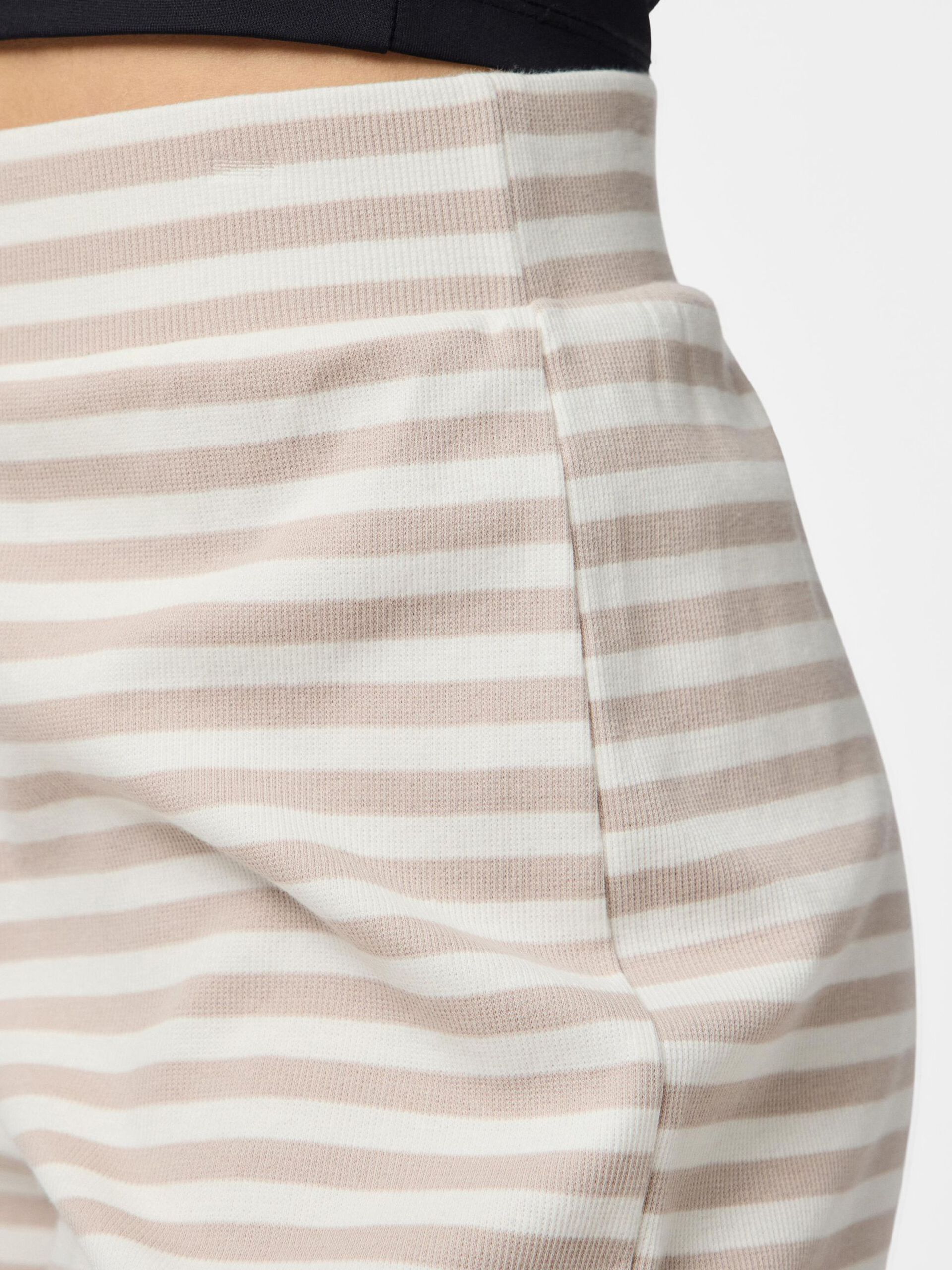 Carousel image - PCDONNA MW RIB SHORTS, Silver Gray | 4