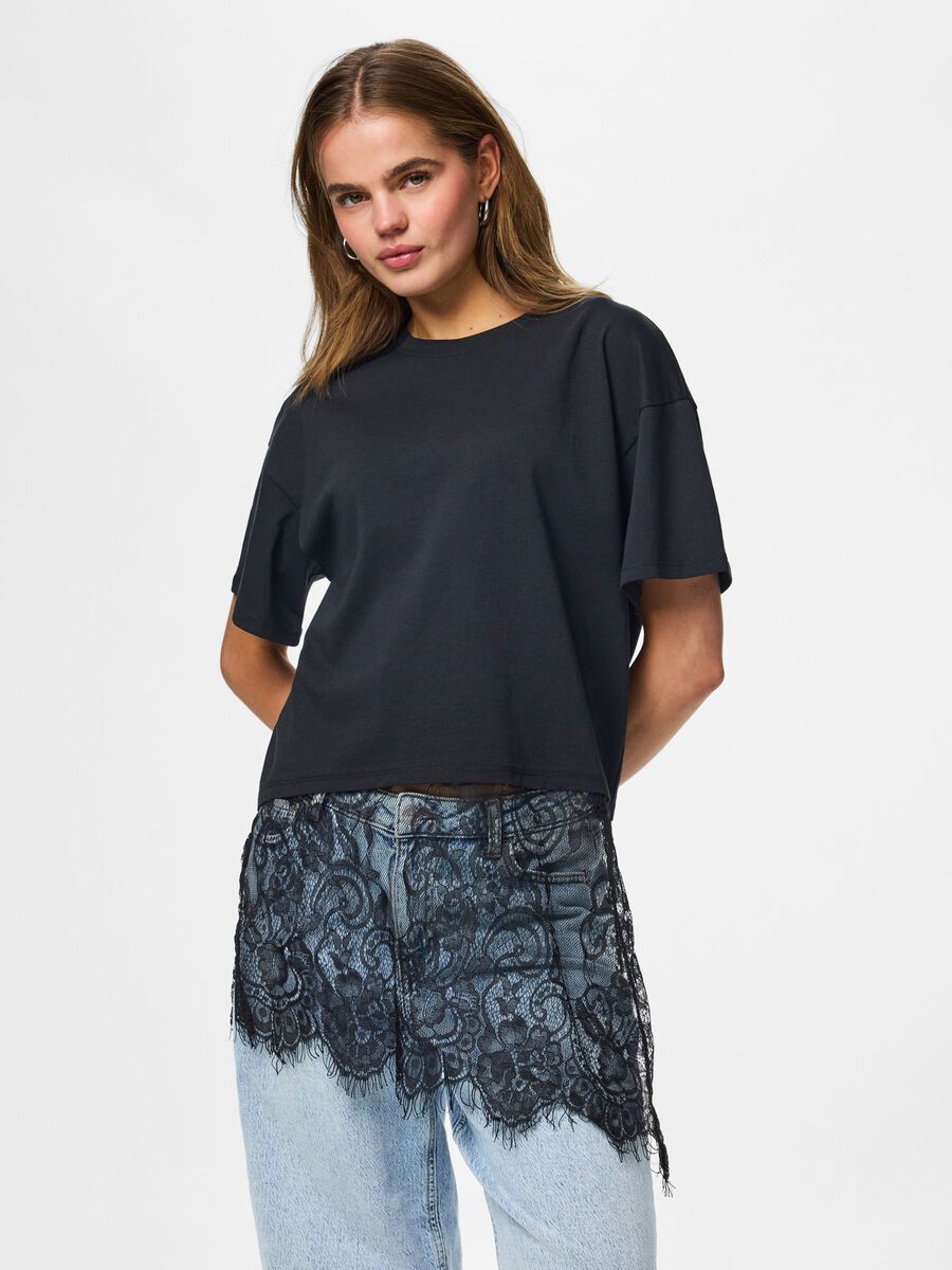 Product carousel image - T-PAITA, Black | 1