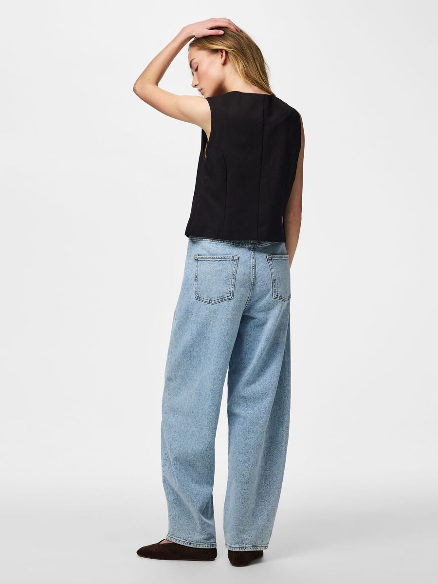 Product carousel image - PCKAMIL FITTED  VEST, Black | 2