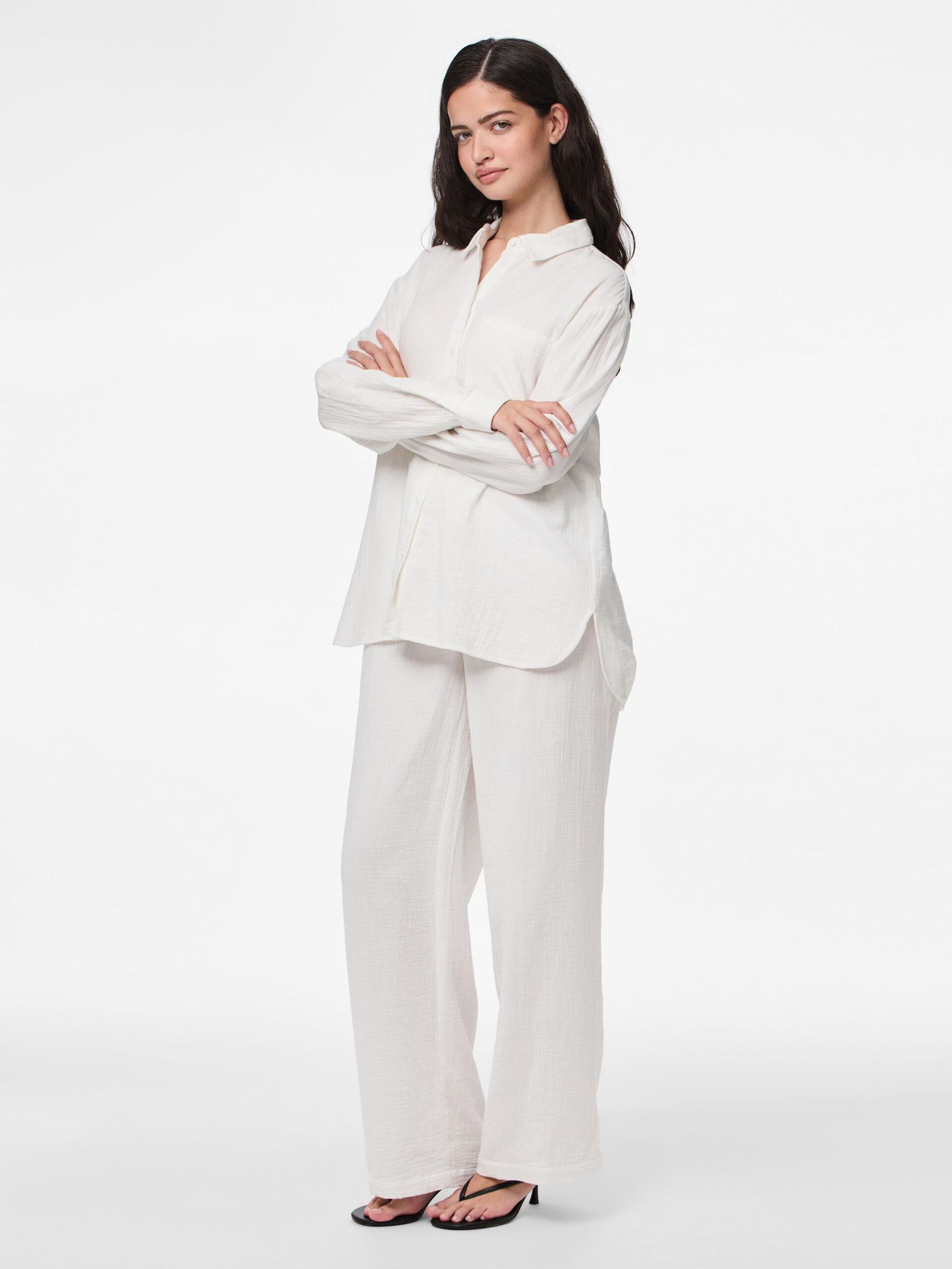 Carousel image - PCSASTINA HW MUSSELIN WIDE-LEG TROUSERS, Cloud Dancer | 5