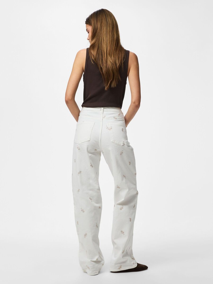 Product carousel image - PCVIOLET MW STRAIGHT FIT JEANS, Cloud Dancer | 2