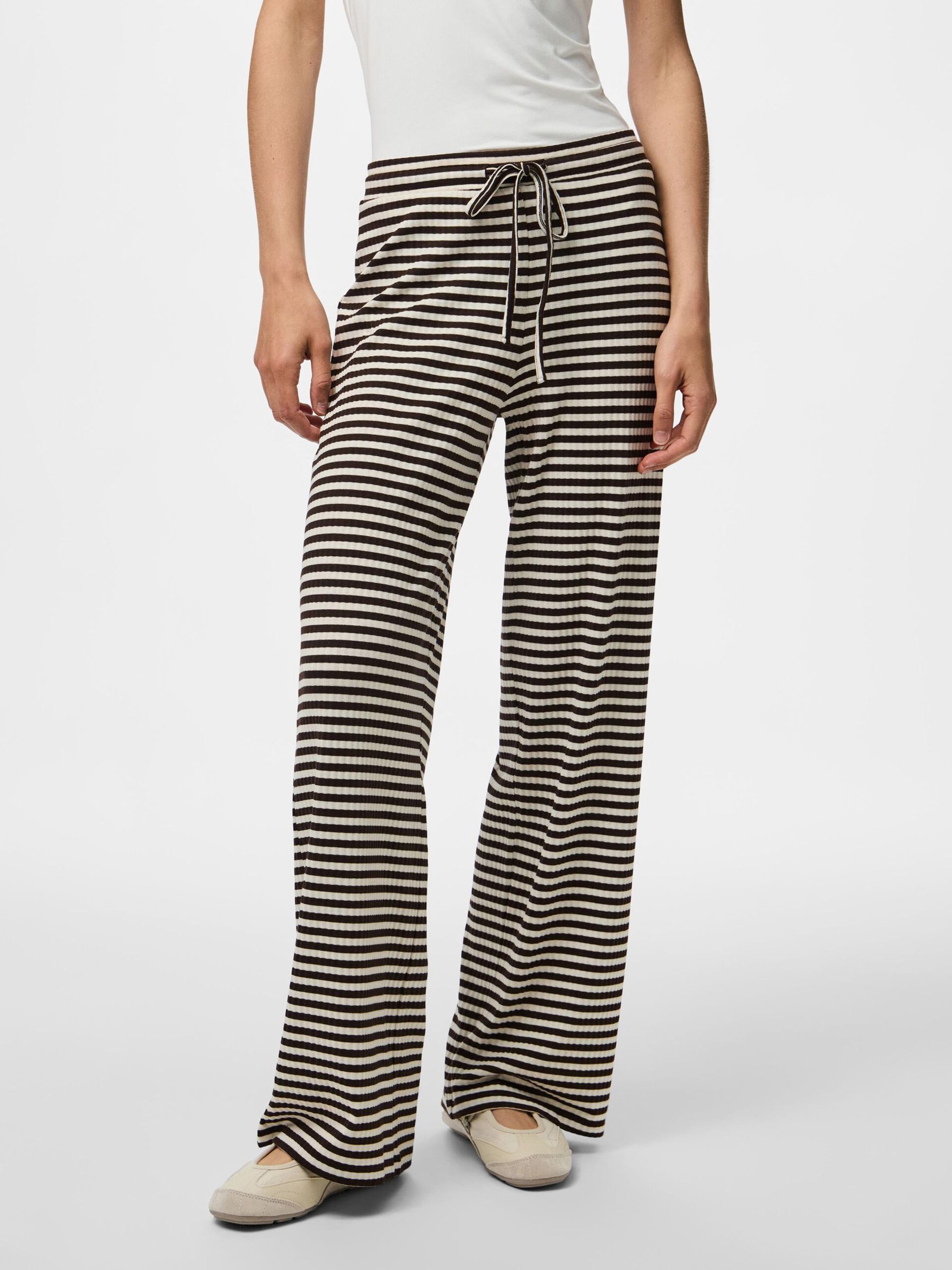 Carousel image - PCLAYA PANTALON À JAMBE AMPLE, Hot Fudge | 3