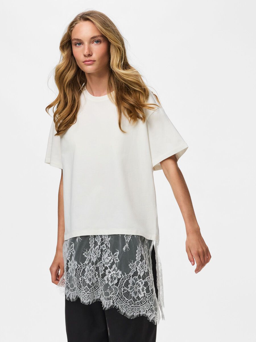 Product carousel image - PCMAVE LACE T-SHIRT, Cloud Dancer | 1