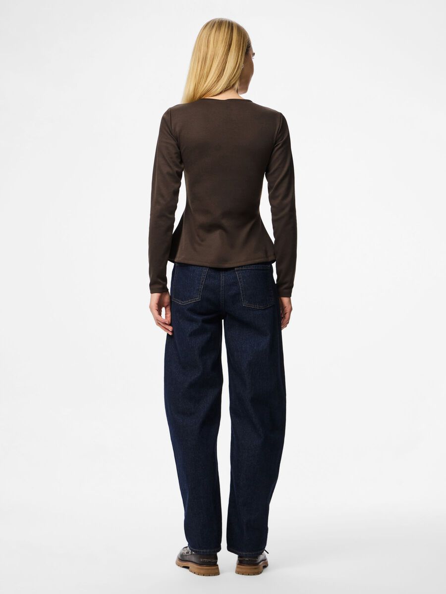 Product carousel image - PCLUCCI PEPLUM TOP MET LANGE MOUWEN, Delicioso | 2