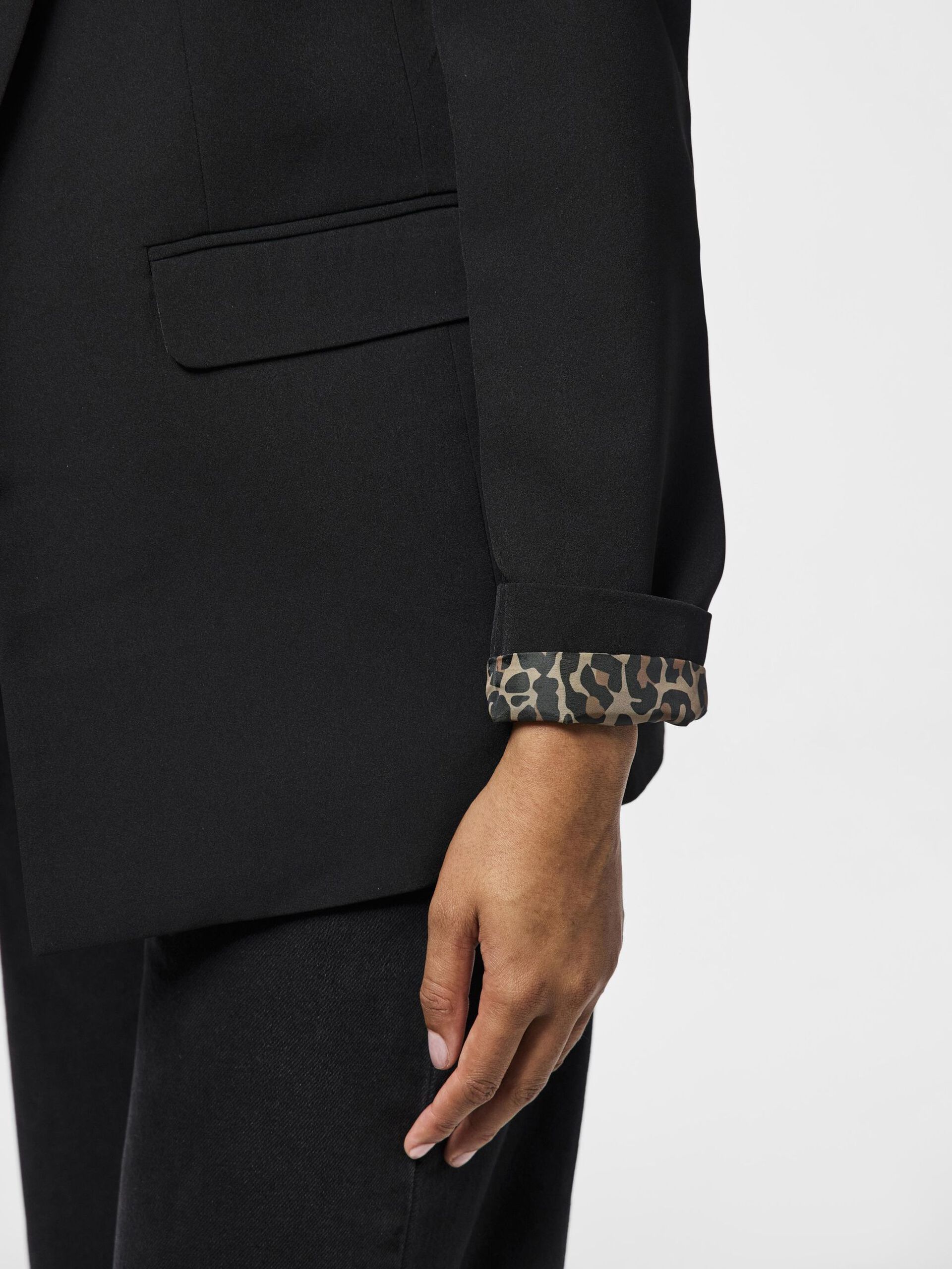 Carousel image - PCBOZZY LEOPARD BLAZER, Black | 6