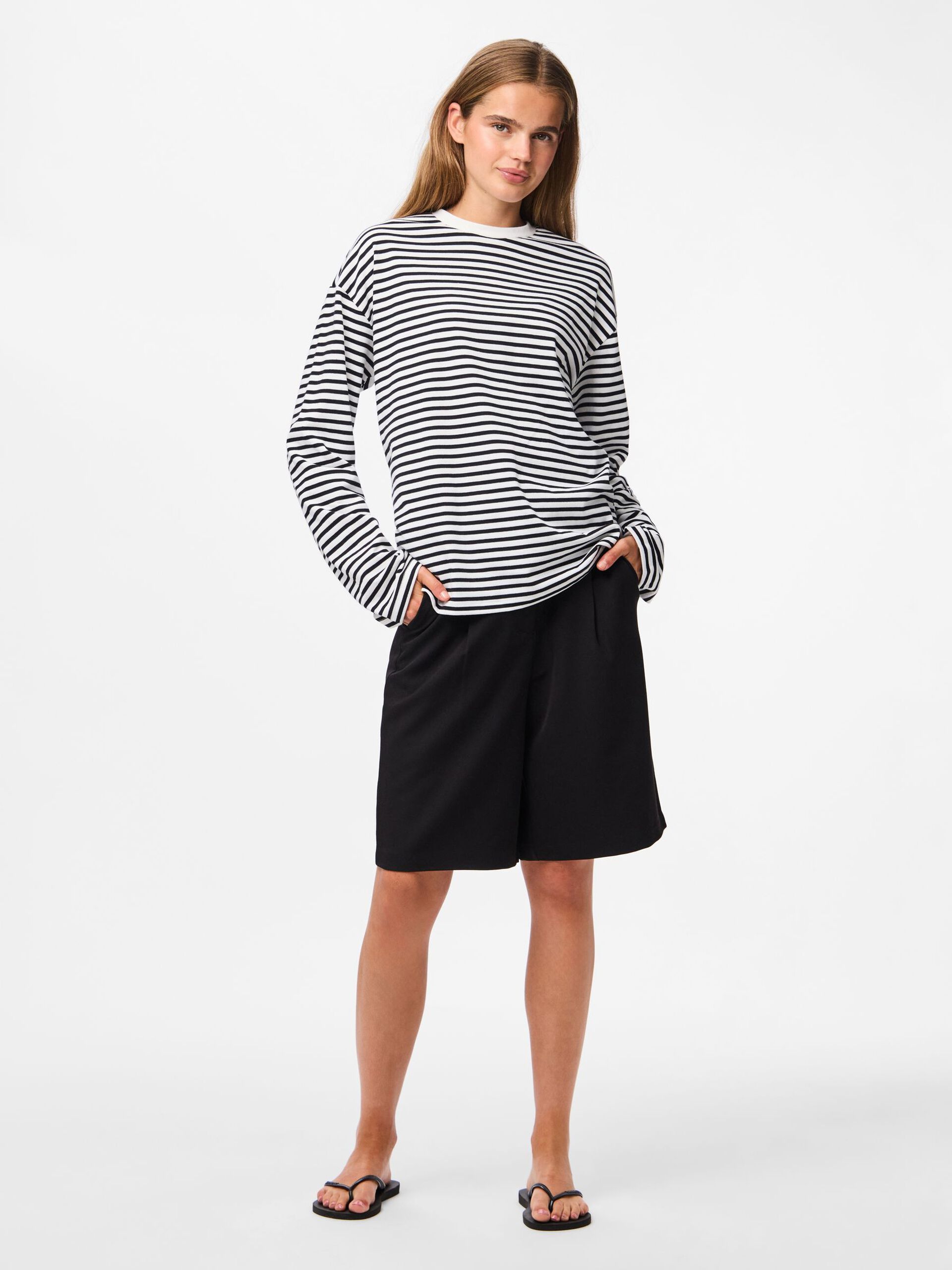 Carousel image - PCSADIE LONG SLEEVED TOP, Cloud Dancer | 3