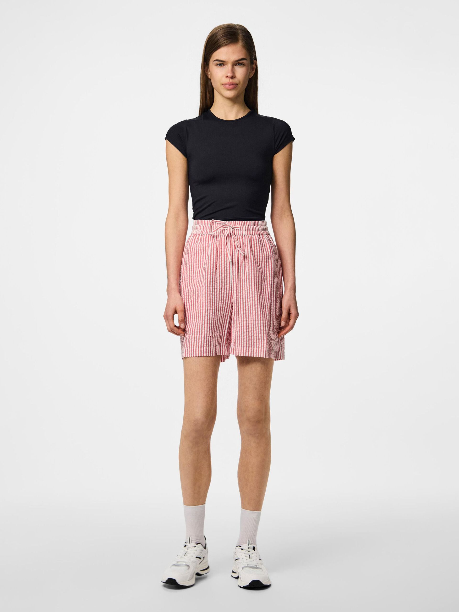 Carousel image - PCSALLY HW SHORTS, Goji Berry | 3