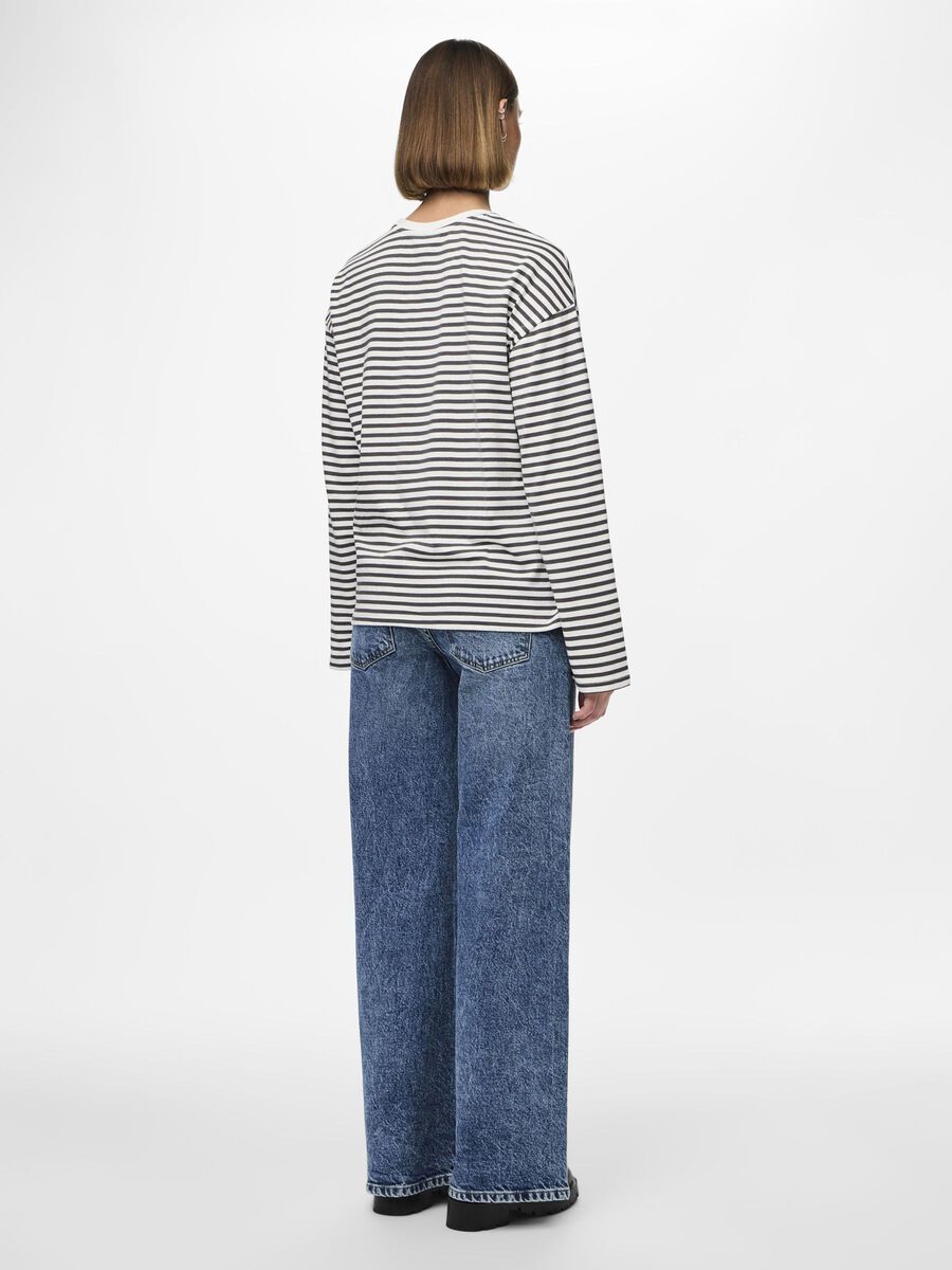 Product carousel image - PCSADIE LONG SLEEVED TOP, Cloud Dancer | 2