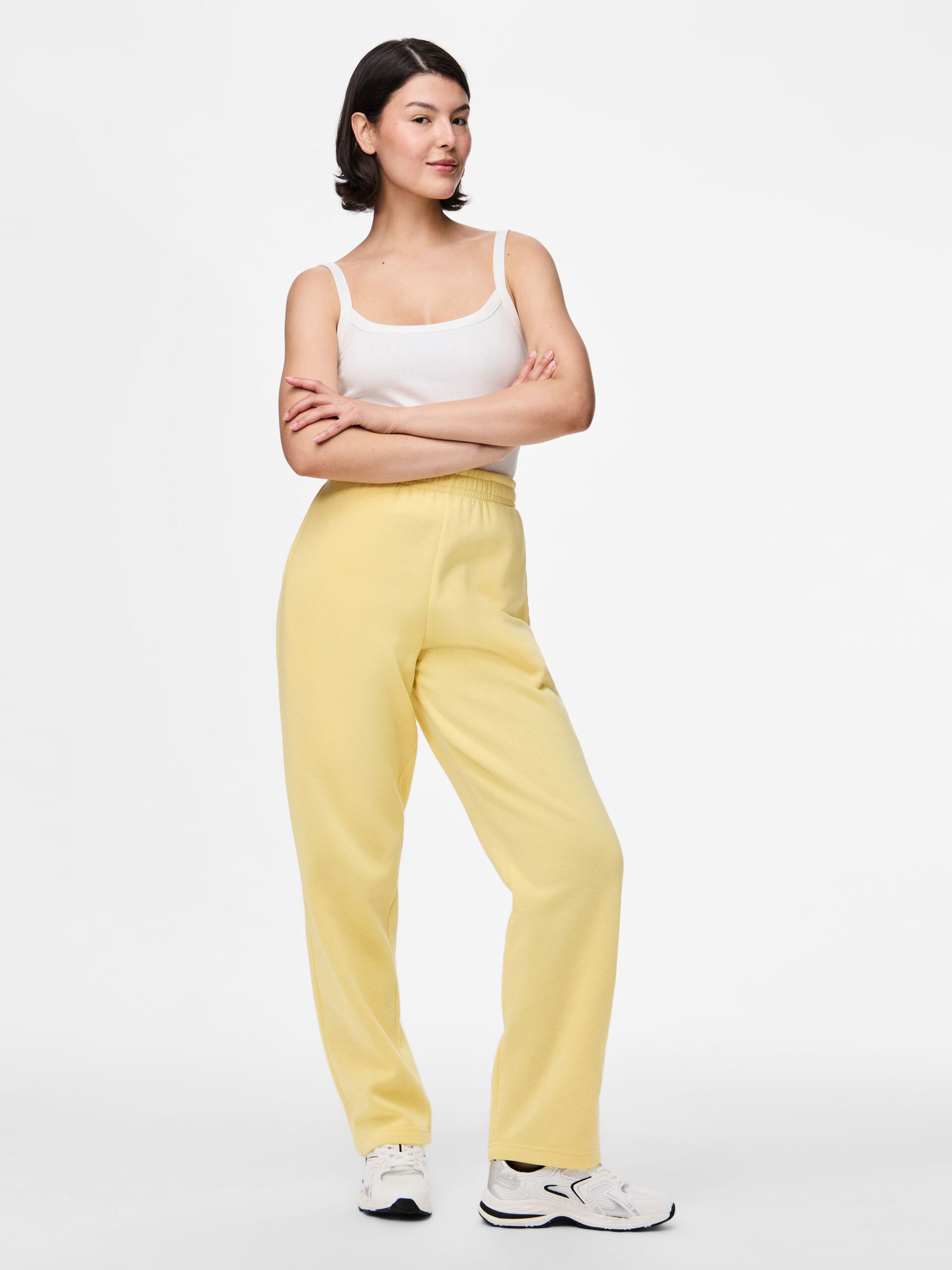 Carousel image - PCCHILLI STRAIGHT SWEATPANTS, Pale Banana | 3