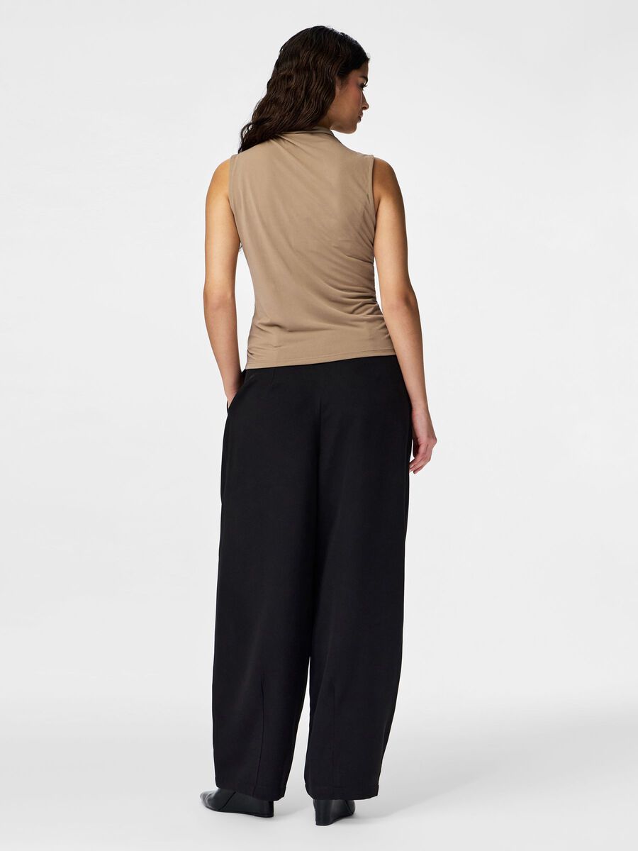 Product carousel image - PCMADISON DRAPED  SLEEVELESS TOP, Taupe Gray | 2