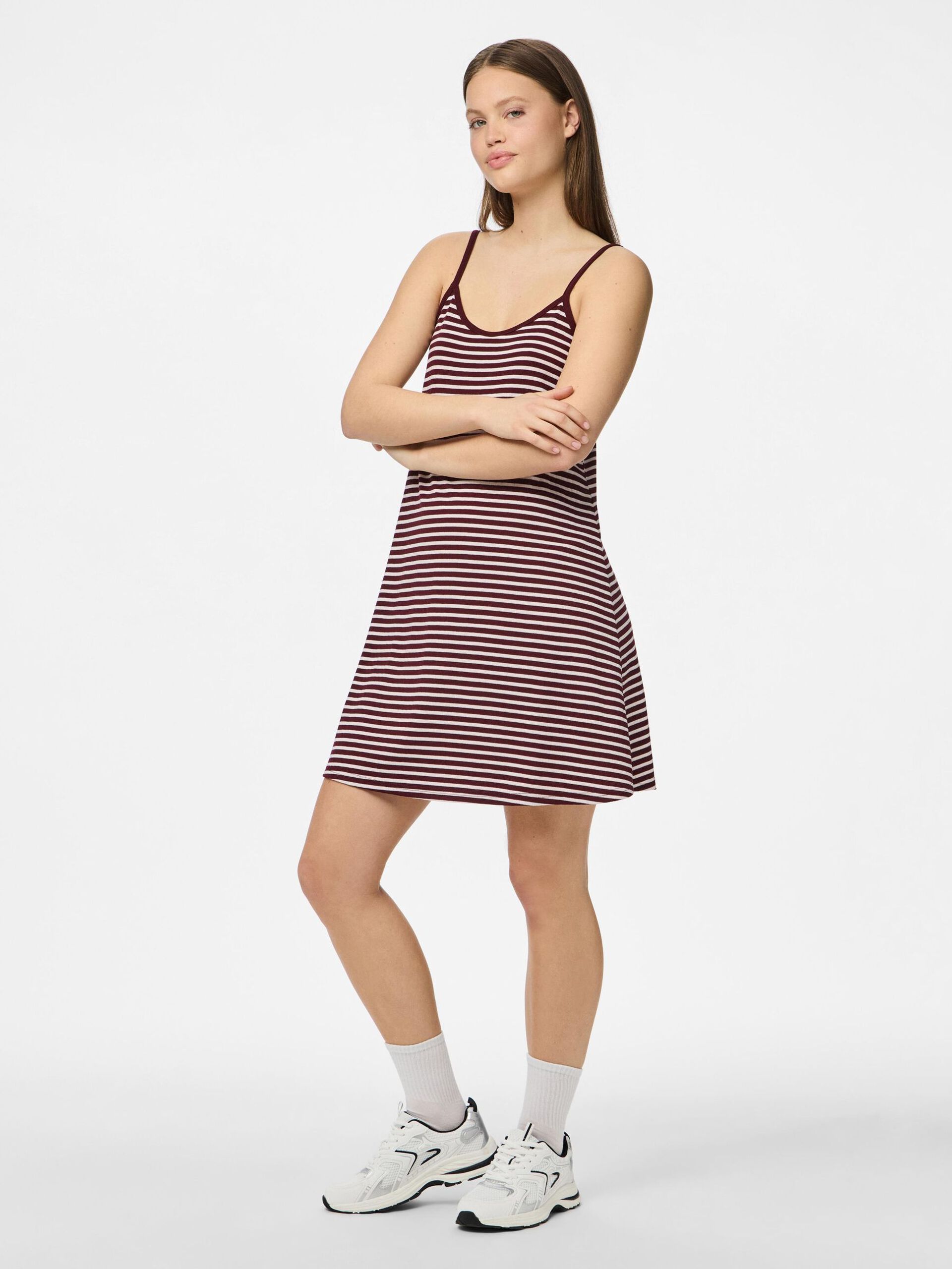 Carousel image - PCSOFFI TRÄGER MIDIKLEID, Tawny Port | 3