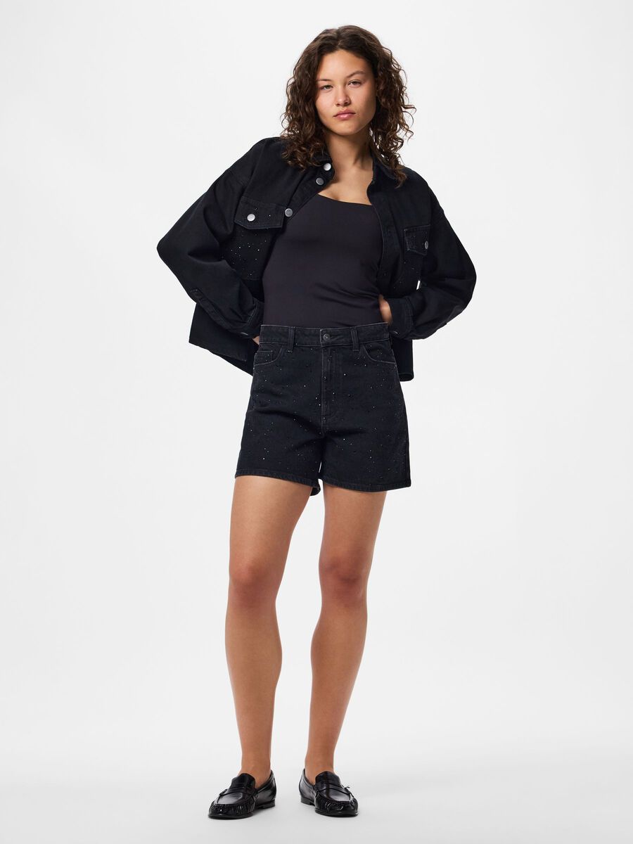 Carousel image - PCGABI HW STRASS JEANSSHORTS, Black Denim | 5