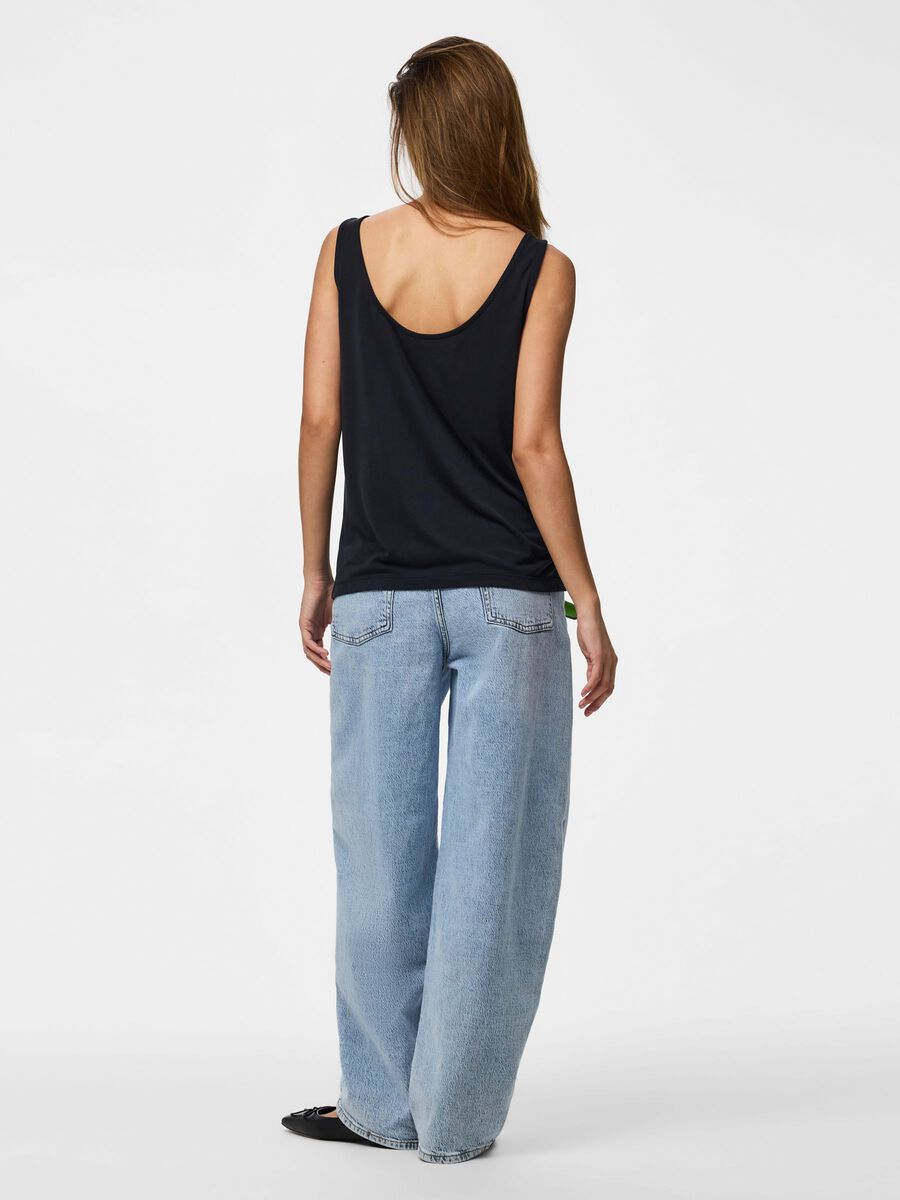 Product carousel image - PCKAMALA TANKTOP, Black | 2