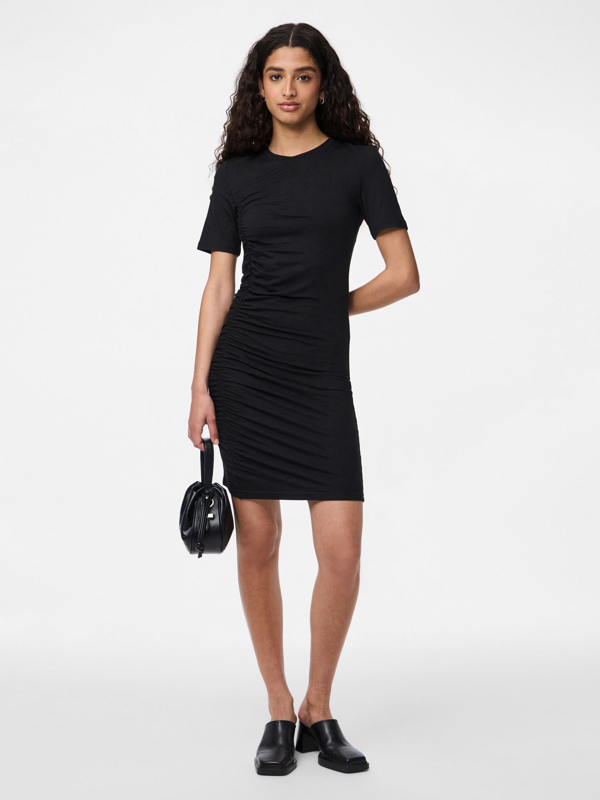 Carousel image - PCELLY RUCHING MINI DRESS, Black | 3