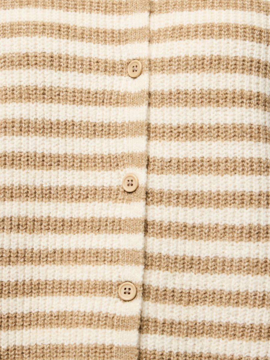 Carousel image - STRICKJACKE, Greige | 4