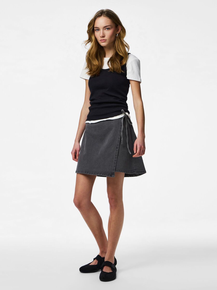 Carousel image - PCFLORA MW WRAP DENIM MINI SKIRT, Grey Denim | 3