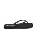 Product image thumbnail - PCSUMMER SLIPPERS, Black | 1