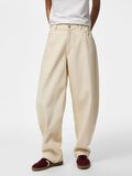Product image thumbnail - PCGRACE HW JEANS MED BARREL-FIT, Ecru | 3