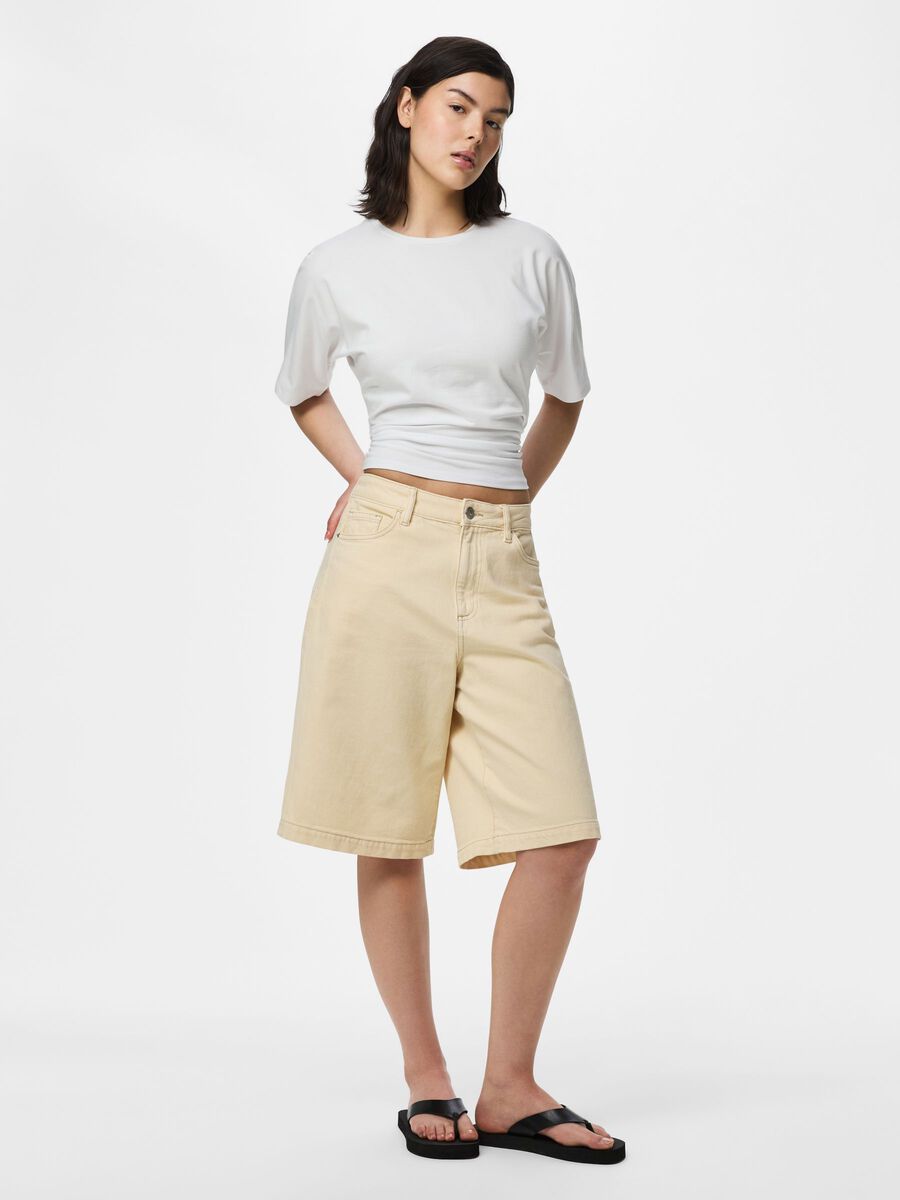 Carousel image - PCGRACE MW LONG JEANSSHORTS, Ecru | 3