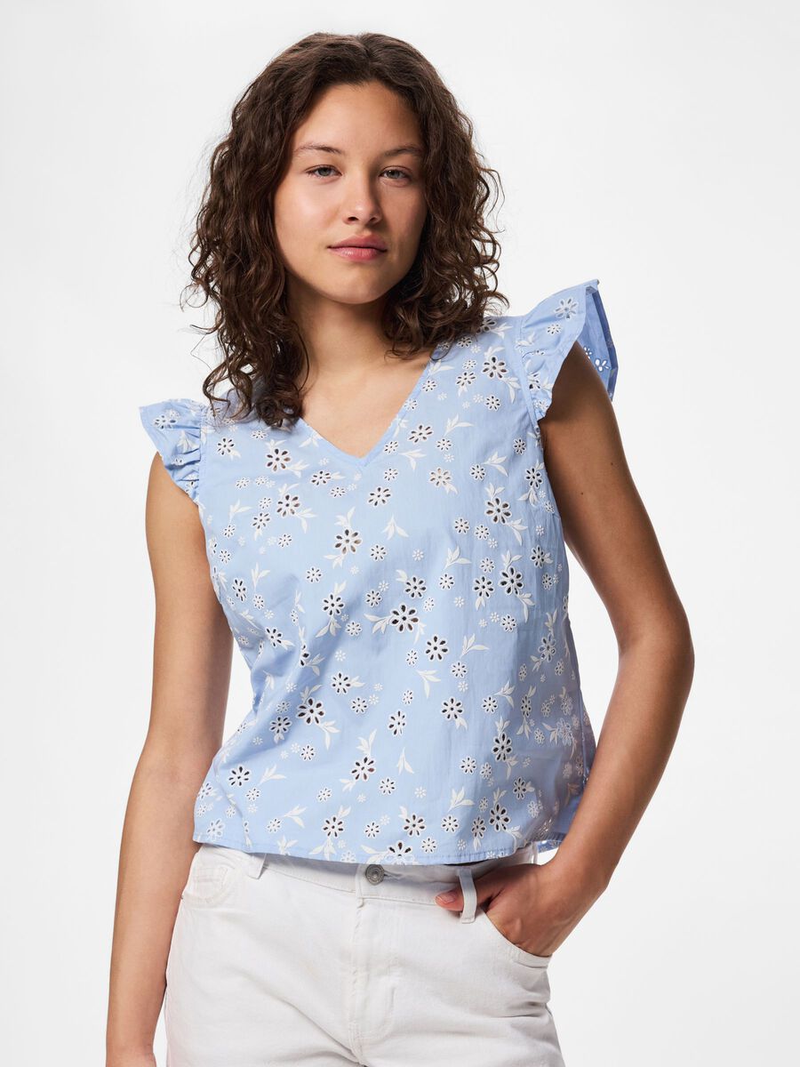 Product carousel image - PCBANNA SLEEVELESS TOP, Cashmere Blue | 1