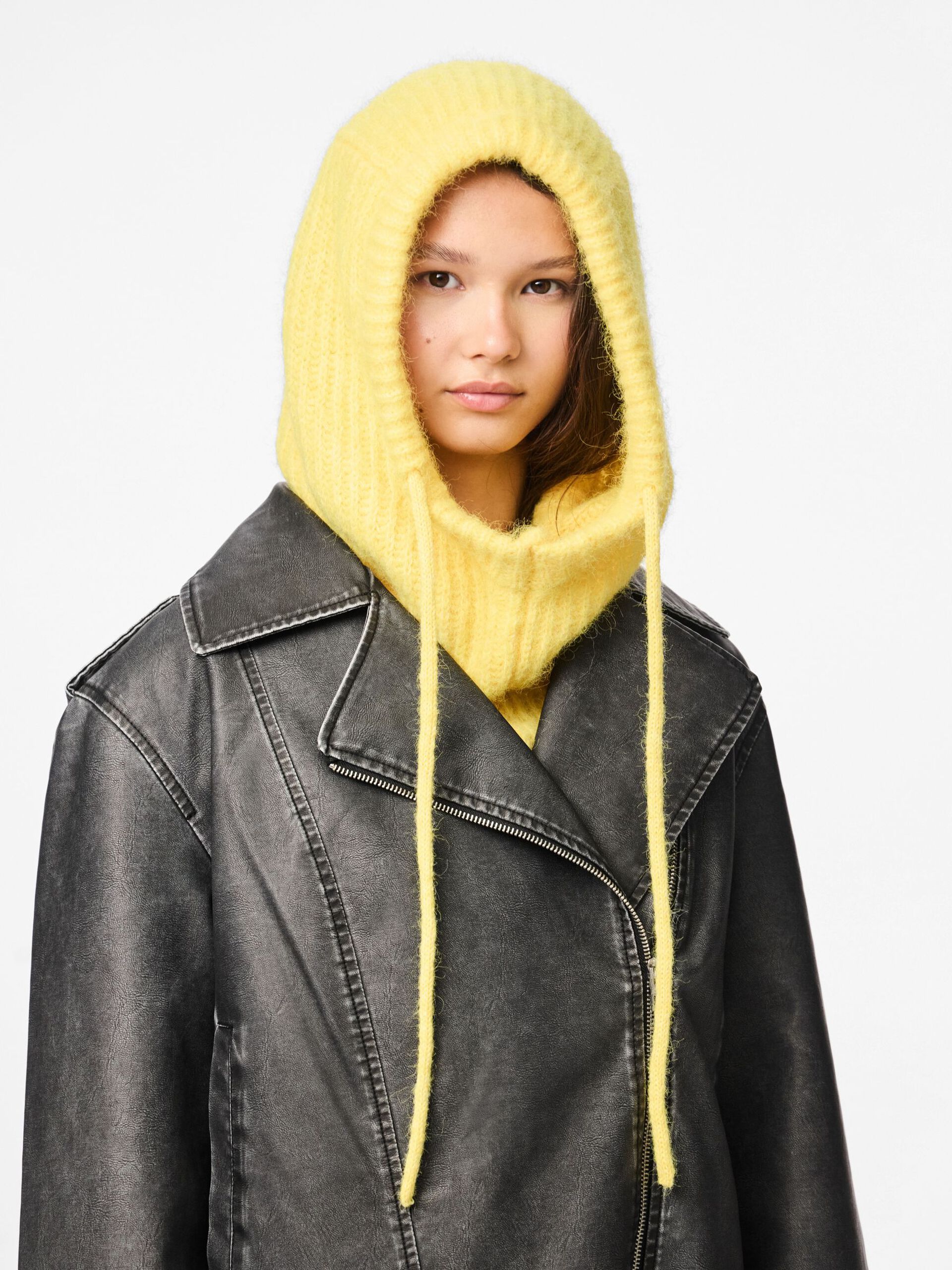Carousel image - PCNAMBI CAGOULE, Pale Banana | 3