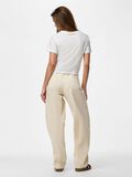 Product image thumbnail - PCGRACE HW JEANS MED BARREL-FIT, Ecru | 2