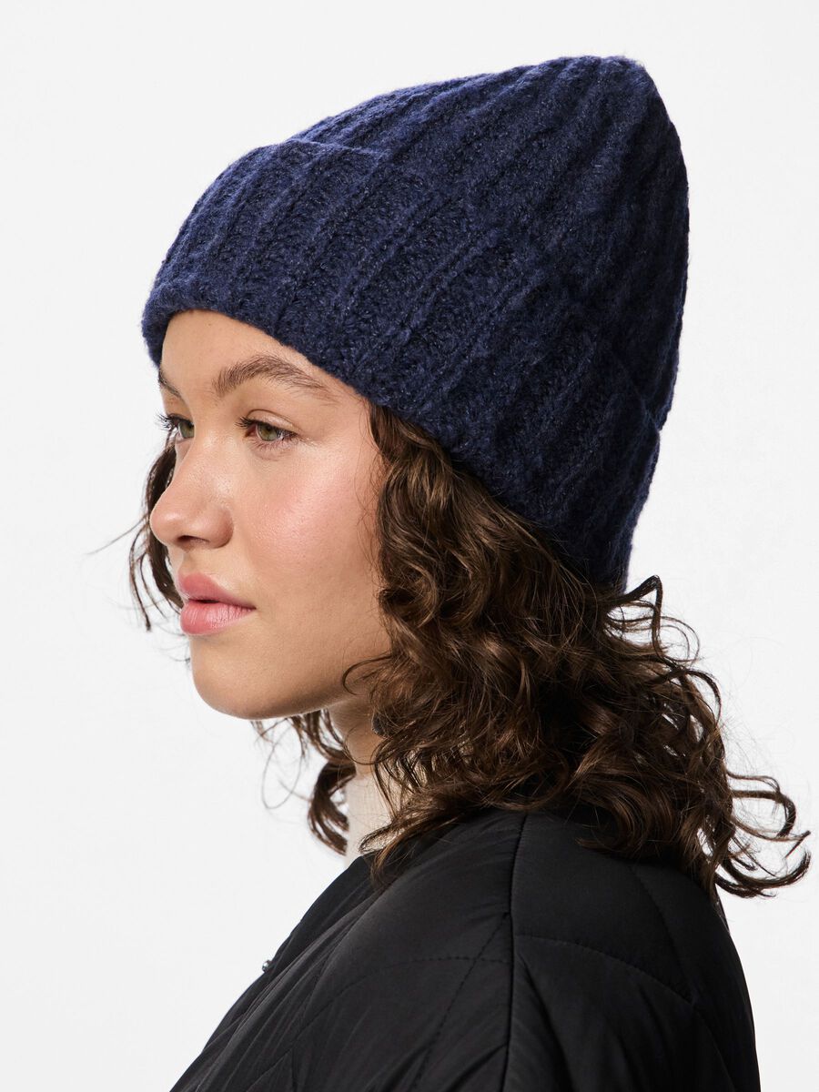 Carousel image - GEBREIDE MUTS, Maritime Blue | 3