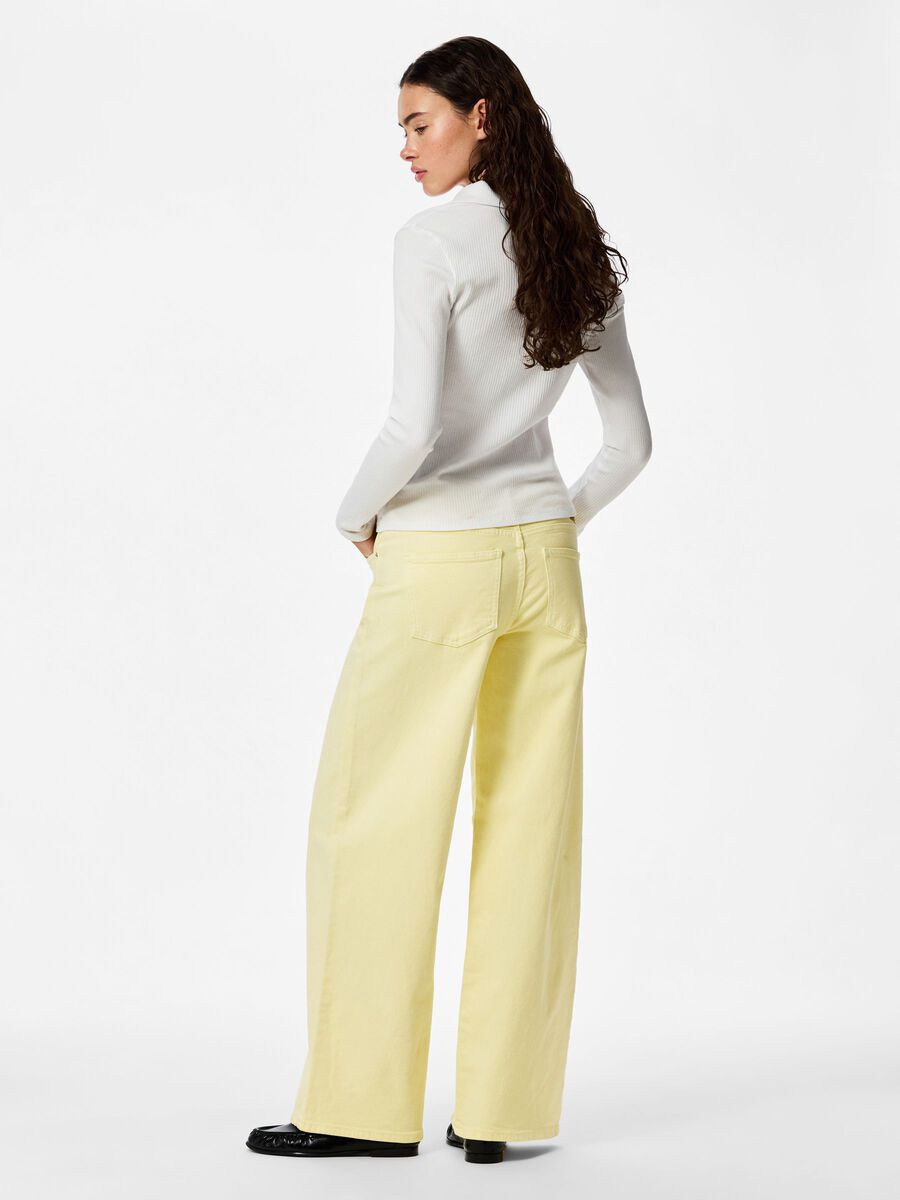 Product carousel image - PCSELMA LW WIDE FIT JEANS, French Vanilla | 2