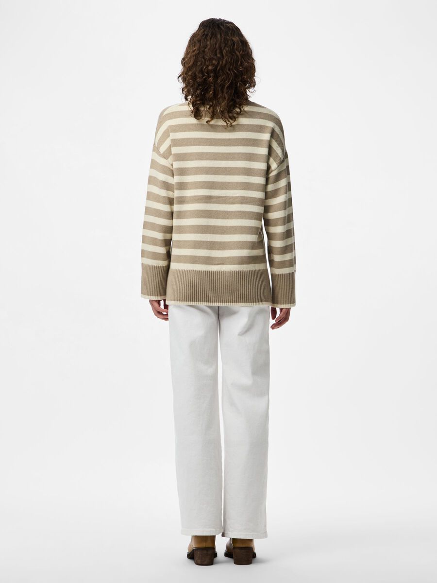 Carousel image - PCAVA SPLITT STRIKKET PULLOVER, Crockery | 2