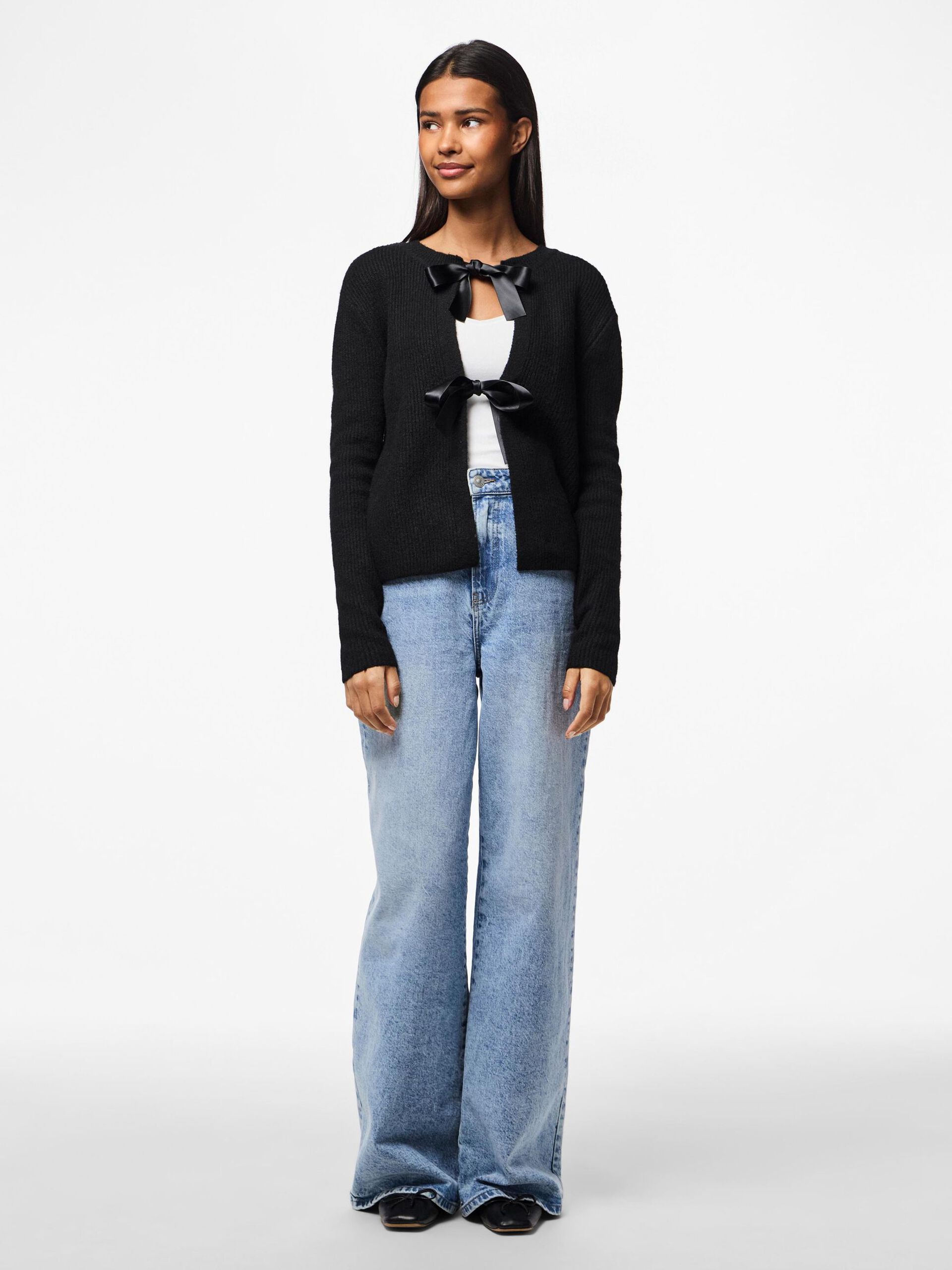 Carousel image - PCRILLY PULLOVER, Black | 3
