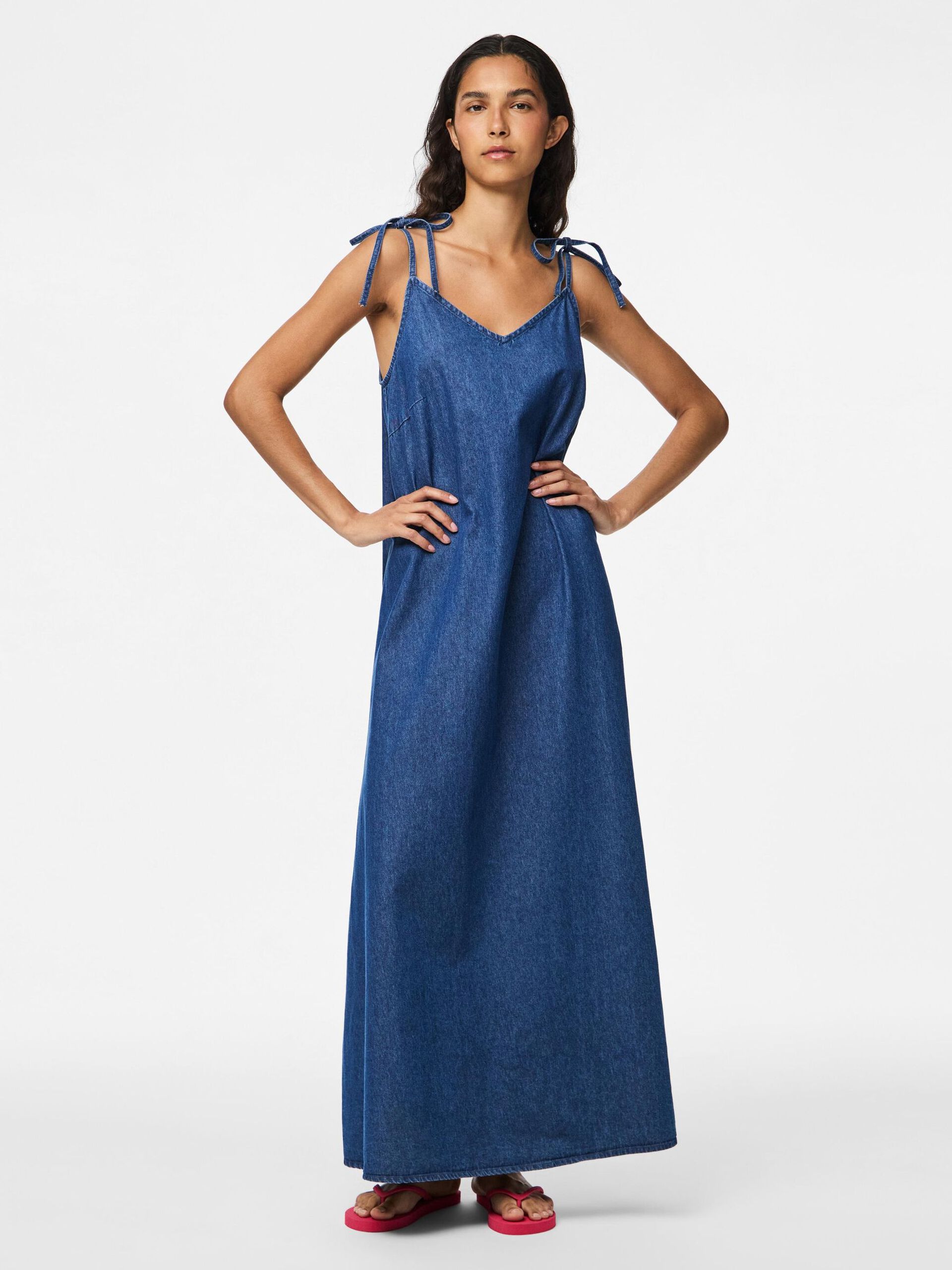 Carousel image - PCTENIM DENIM DRESS, Medium Blue Denim | 3