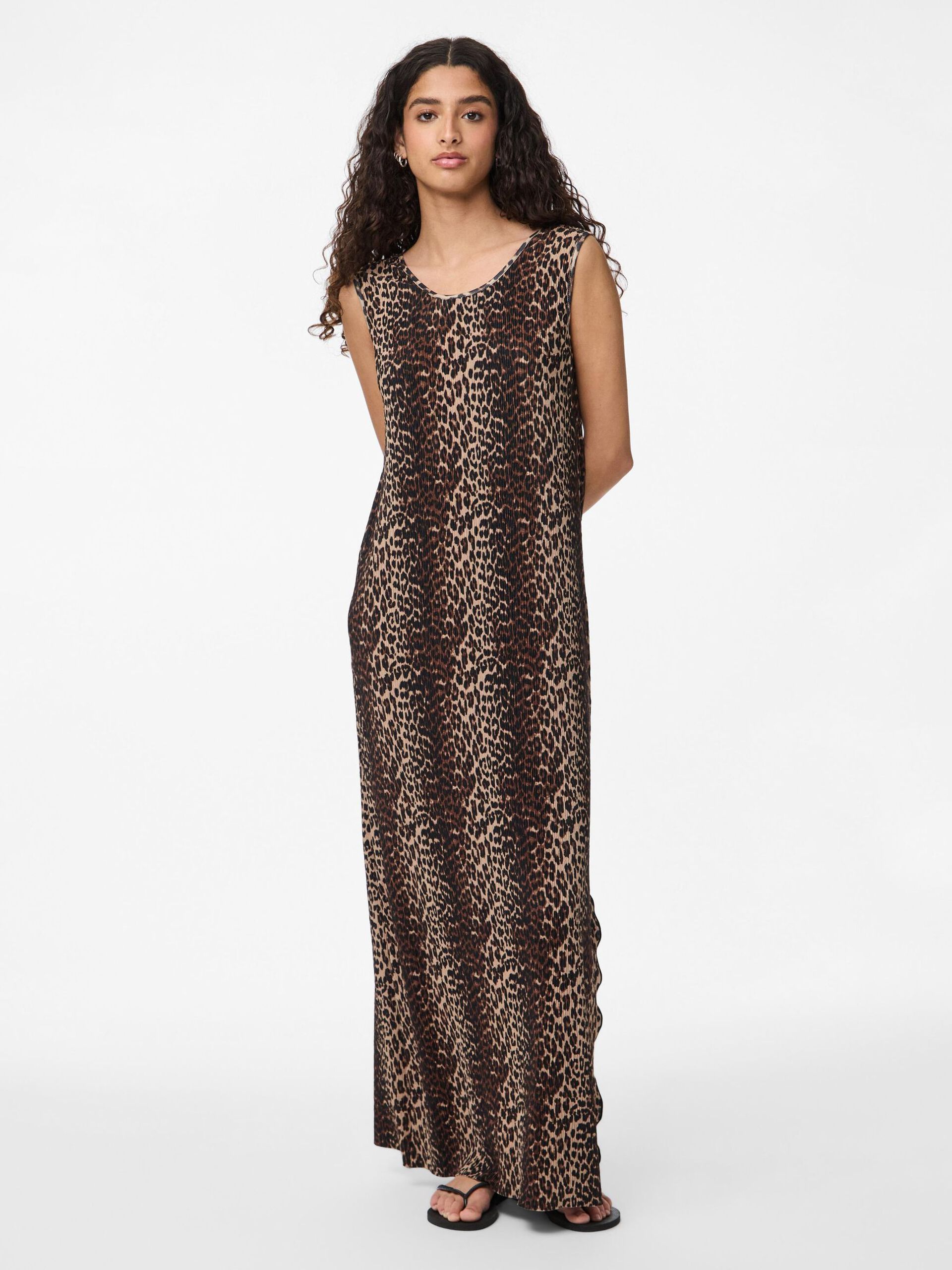 Carousel image - PCFLORA MAXI JURK, Black | 5