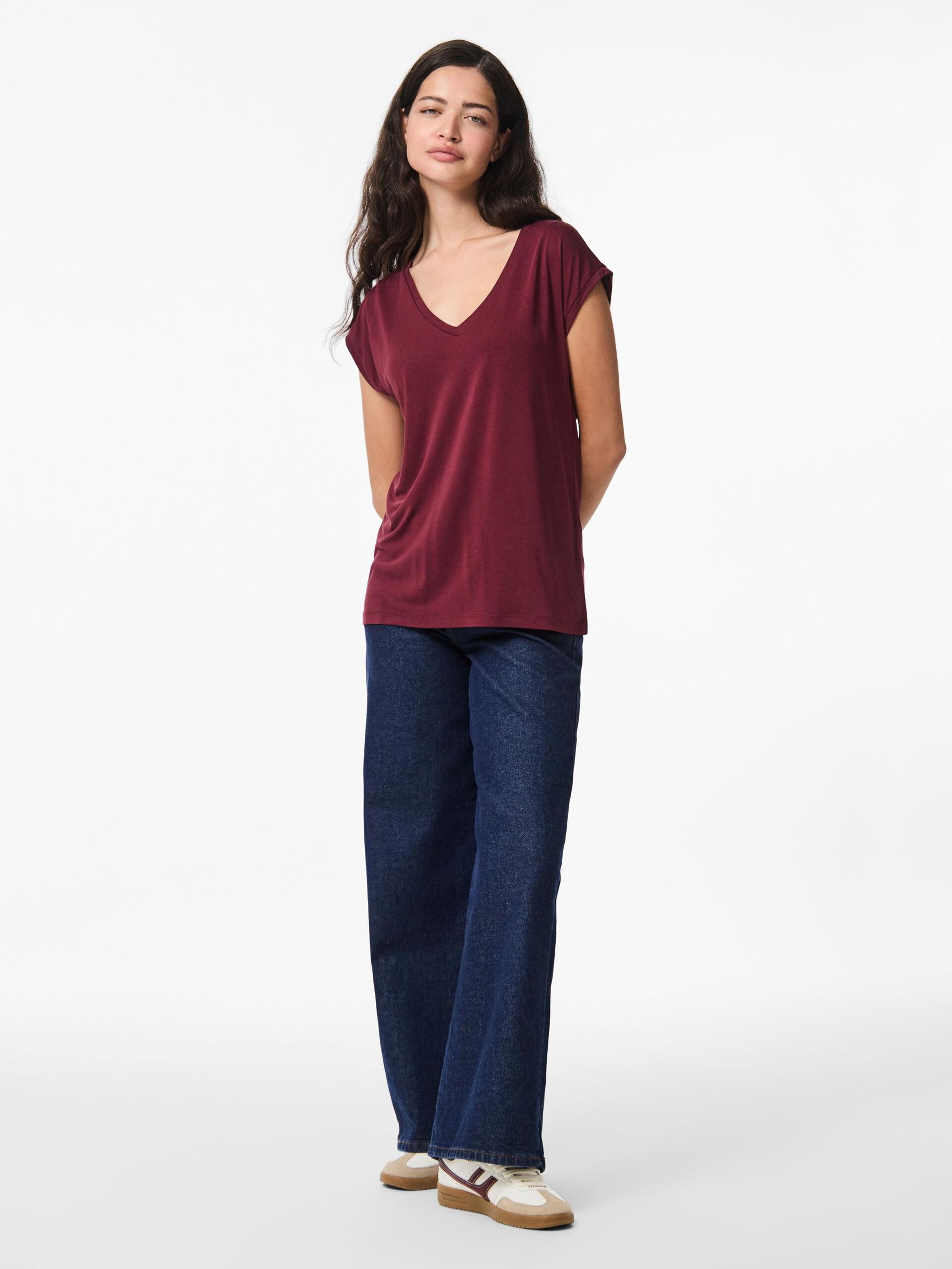 Carousel image - T-SHIRT, Tawny Port | 3