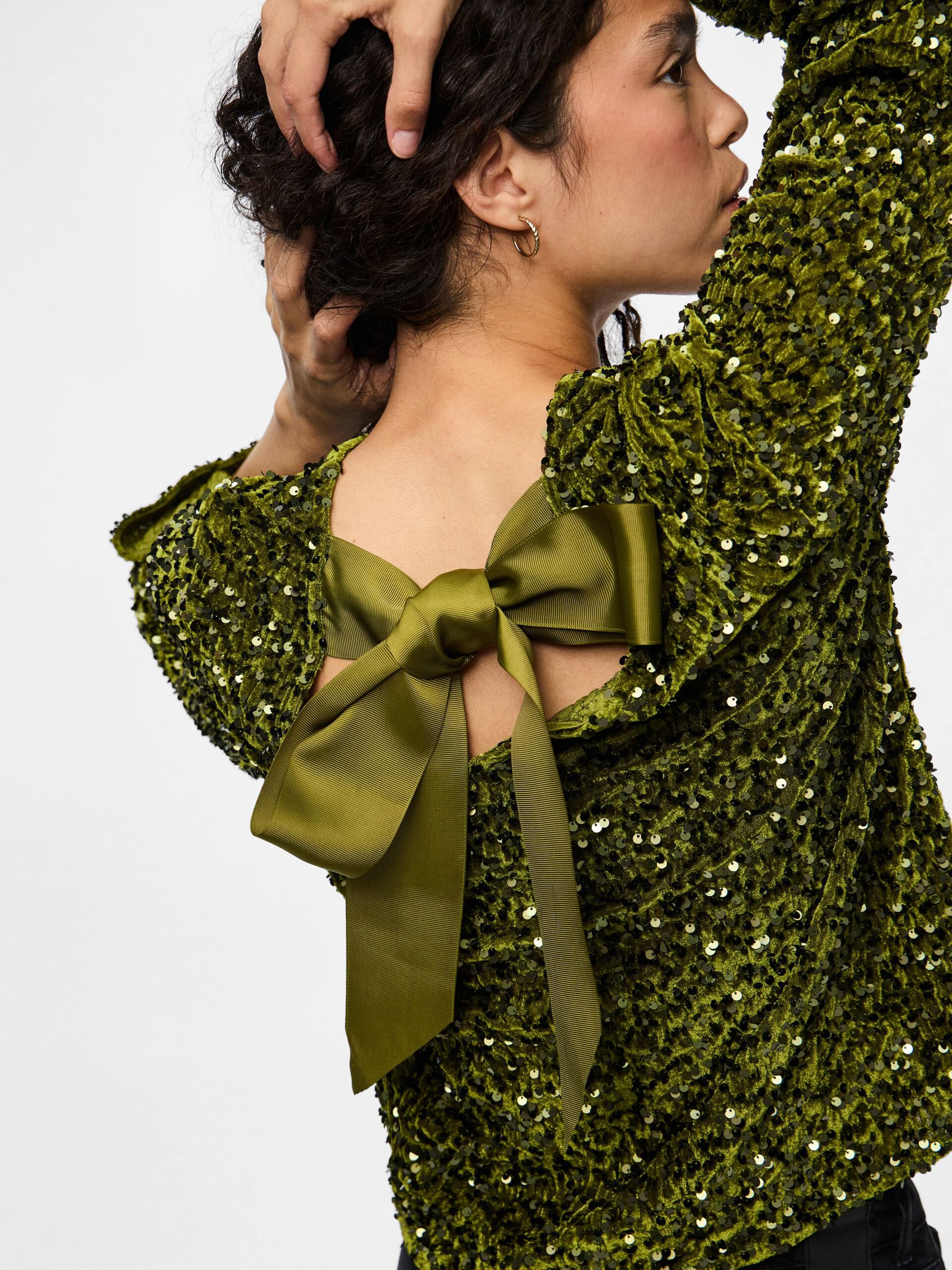 Carousel image - PCKAM SEQUINS BOW LONG SLEEVED BLOUSE, Kalamata | 4