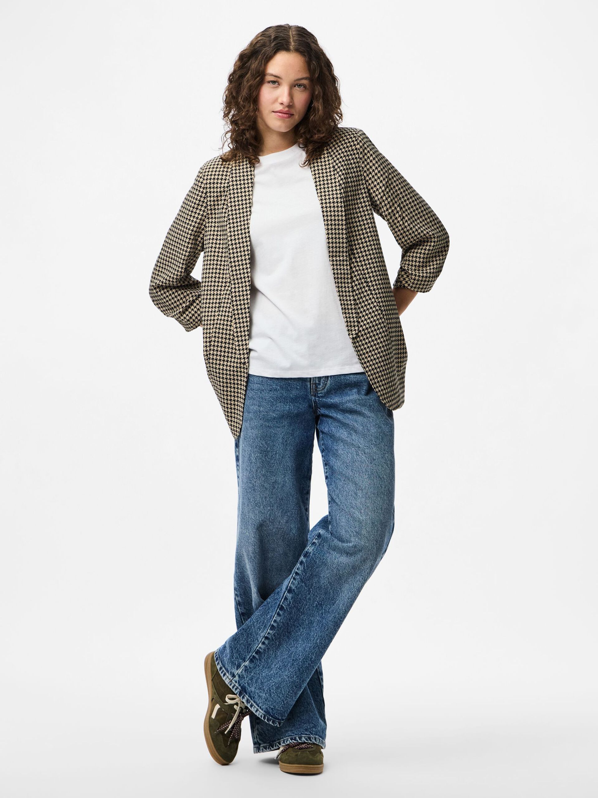 Carousel image - PCBOSELLA 3/4 PRINTED BLAZER, White Pepper | 3