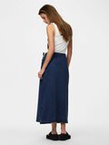 Product image thumbnail - PCFLORA - TMH, PORTEFEUILLE, LONGUE JUPE EN JEAN, Dark Blue Denim | 2