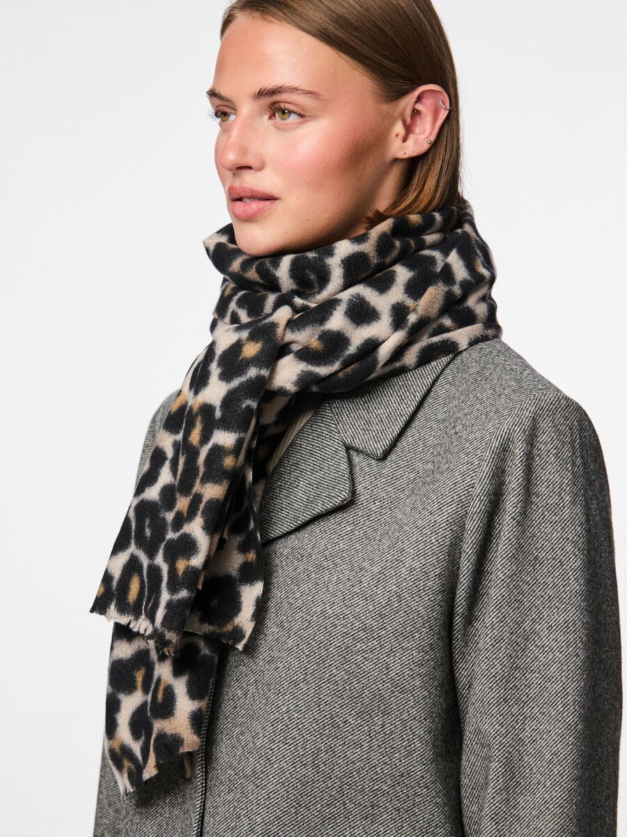 Product carousel image - PCJORNA SCARF, Black | 2