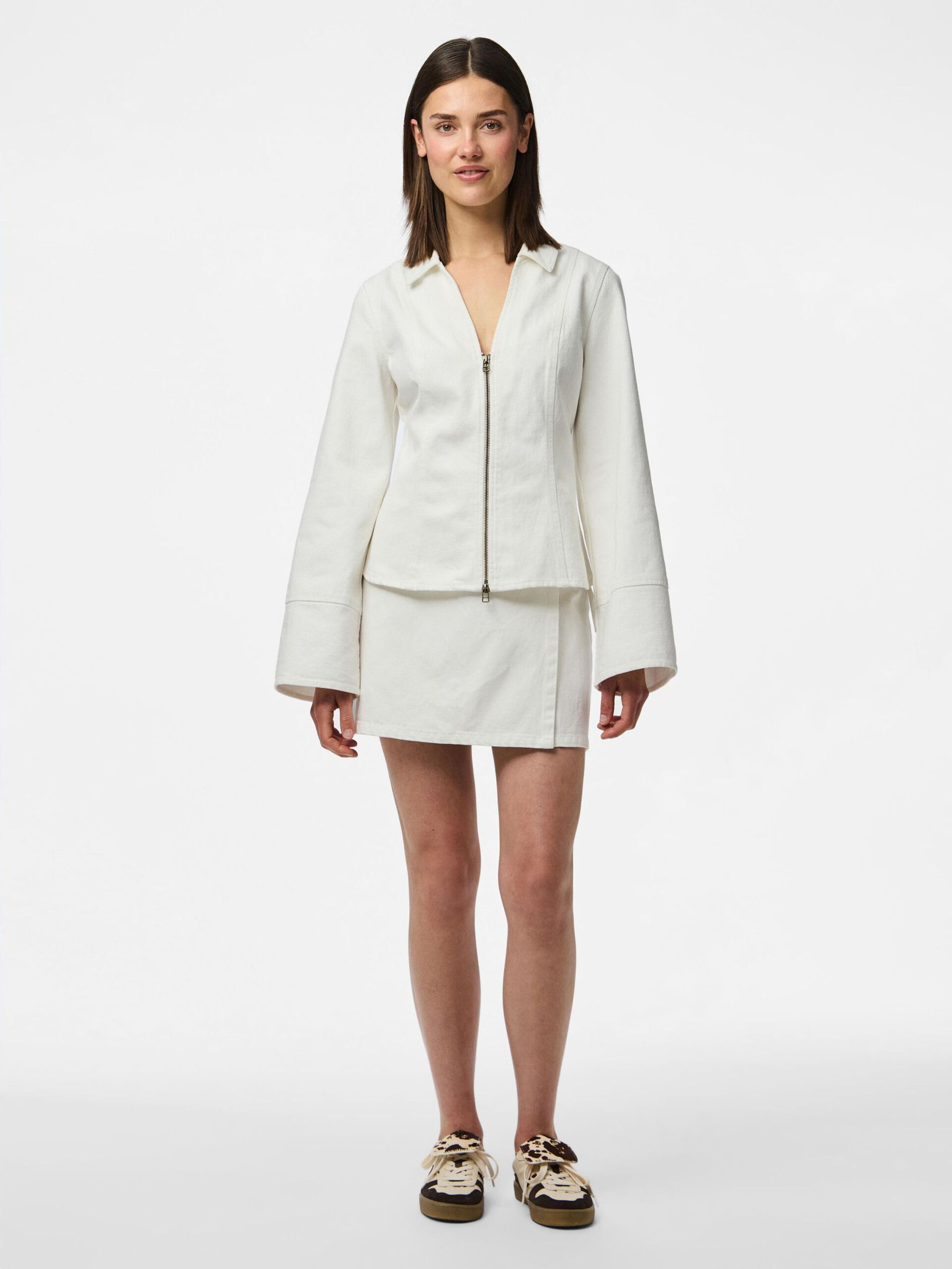 Carousel image - PCFLORA DENIM WICKELROCK, White Denim | 7