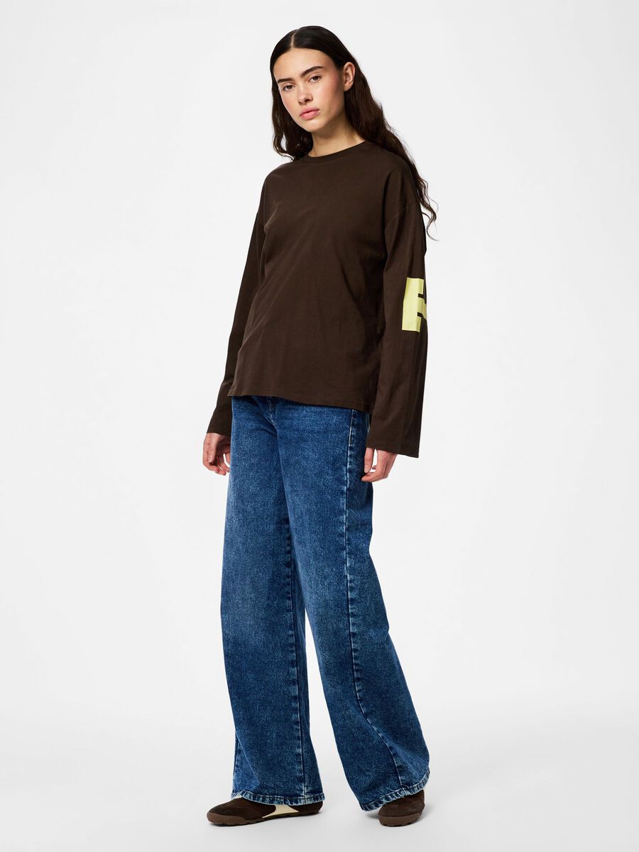 Carousel image - PCRIA FANY  T-SHIRT, Hot Fudge | 3