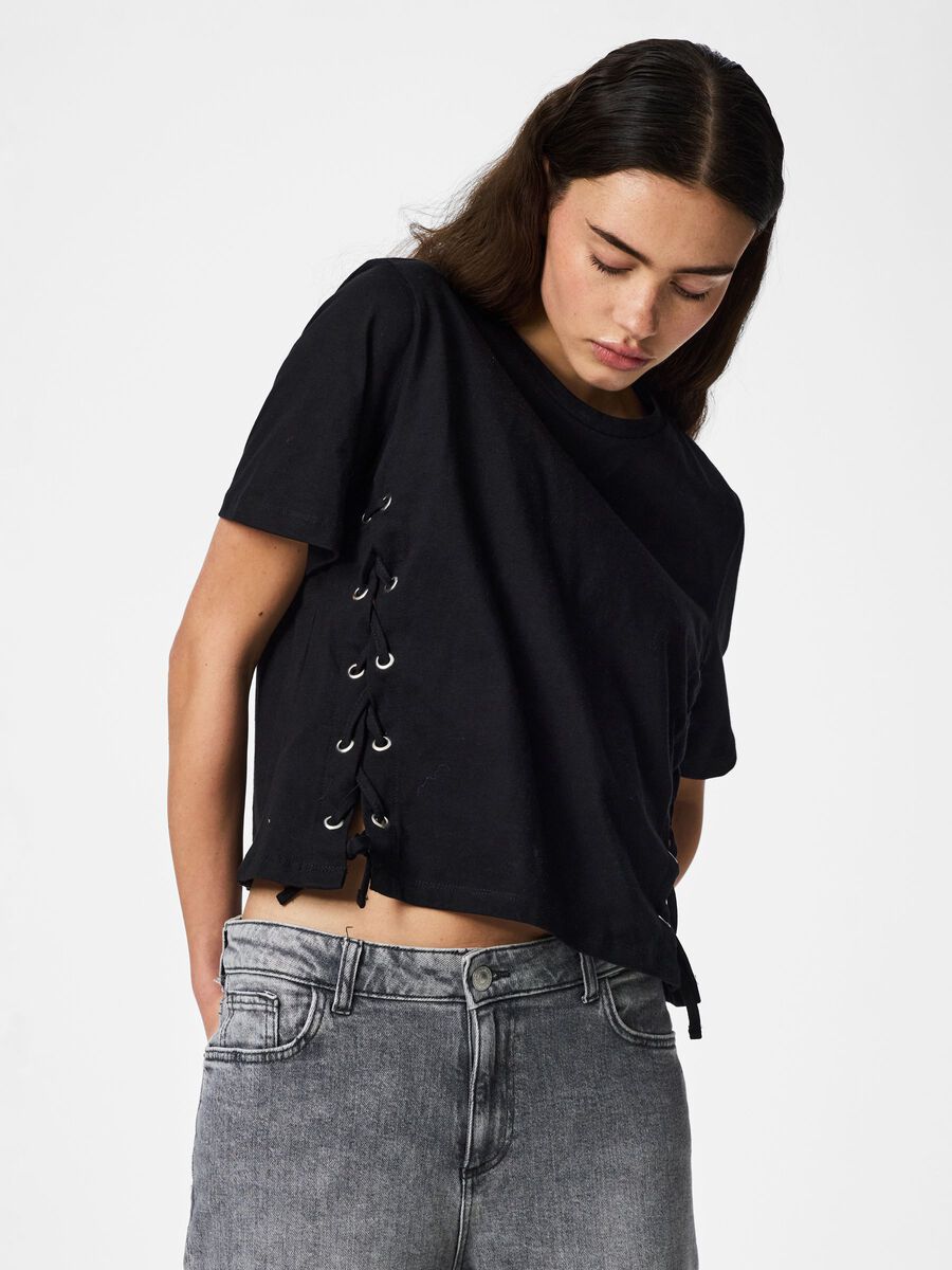 Carousel image - T-PAITA, Black | 1