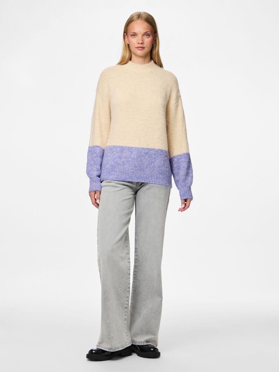 Product carousel image - PCIVY KNITTED JUMPER, Birch | 2