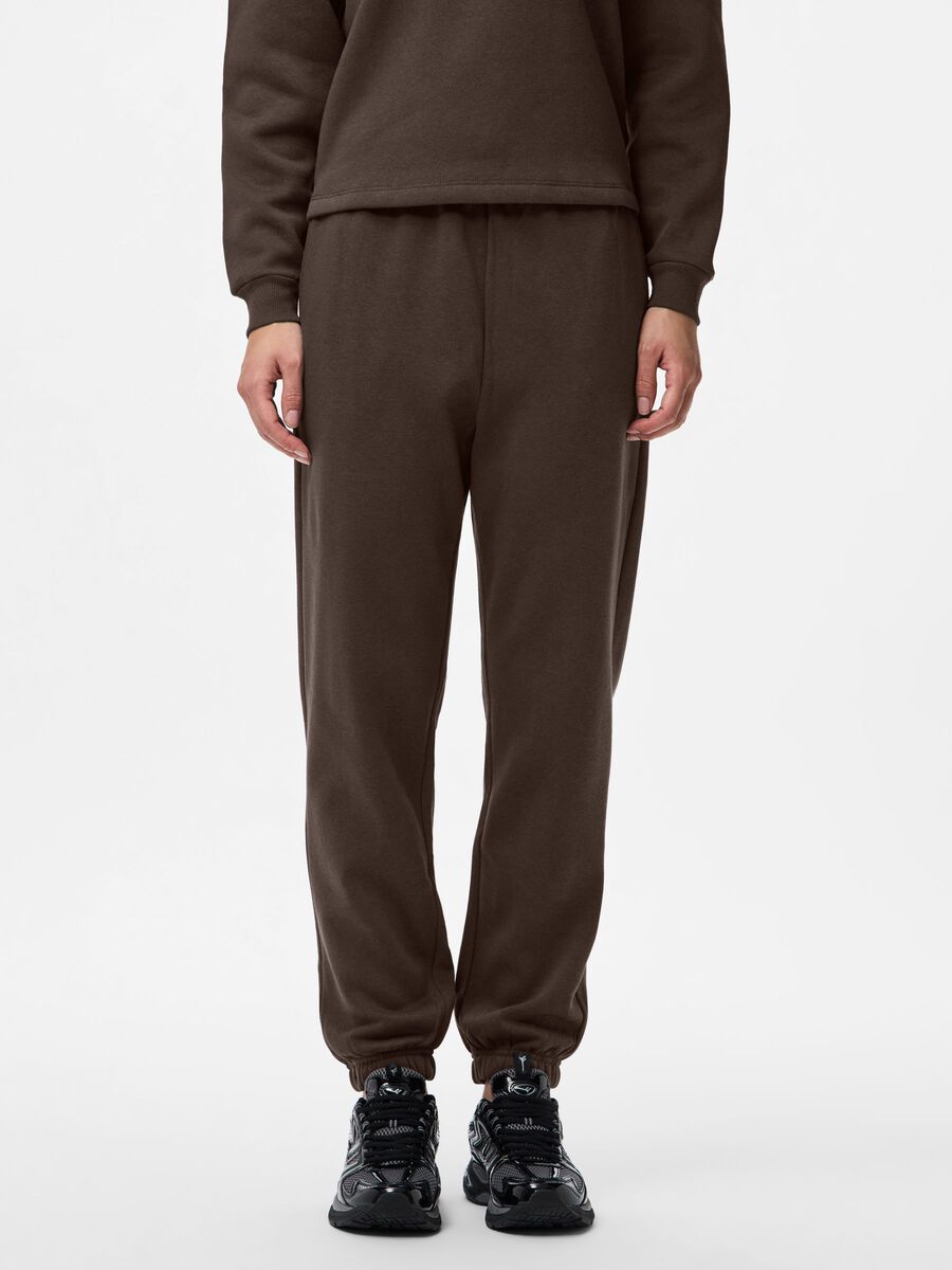 Carousel image - PCCHILLI SWEATPANTS, Hot Fudge | 1