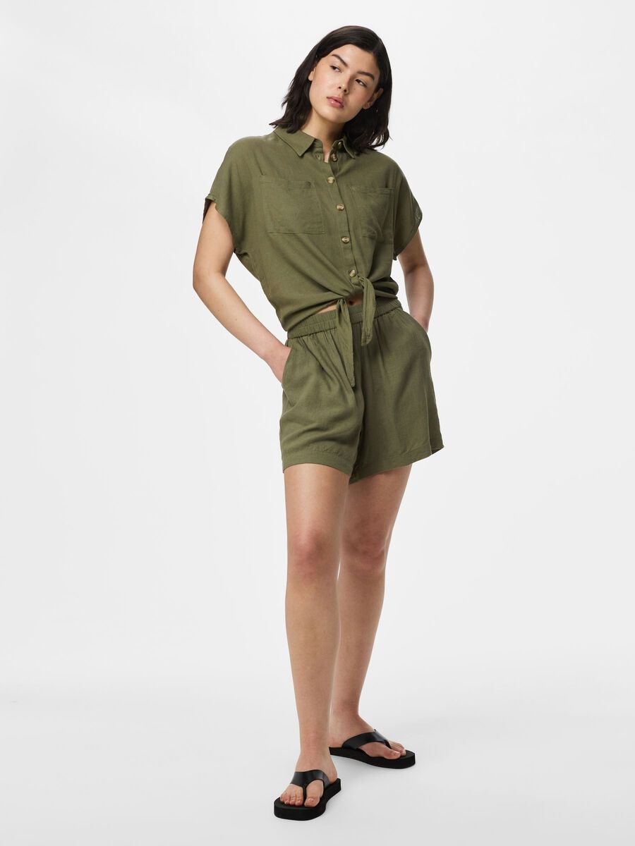 Carousel image - PCPIA LINEN BLEND SHORTS, Deep Lichen Green | 5