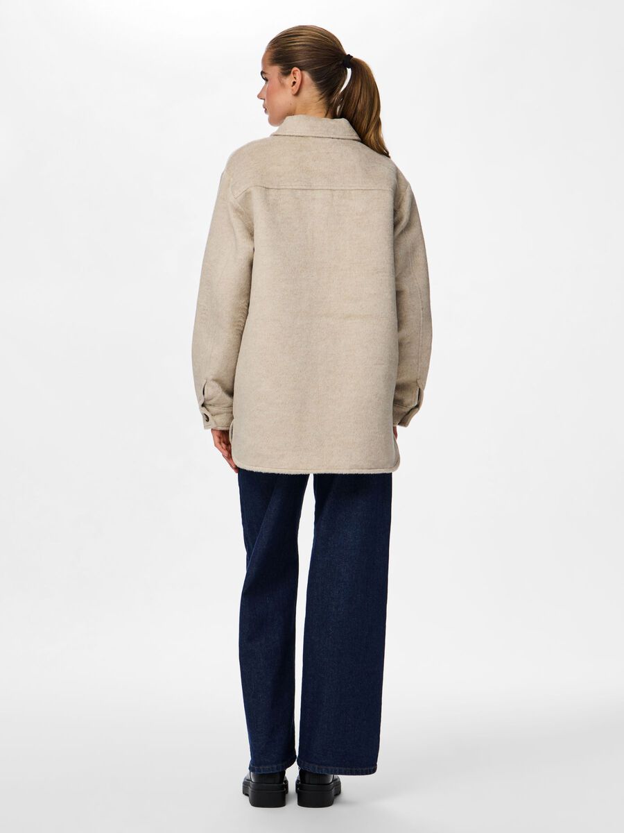 Carousel image - PCSAGA SHACKET, Greige | 2