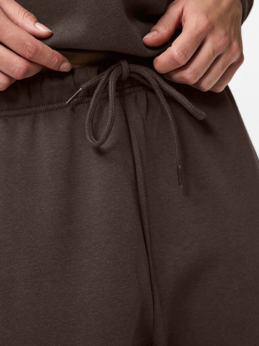 Carousel image - PCCHILLI SWEATPANTS, Hot Fudge | 4
