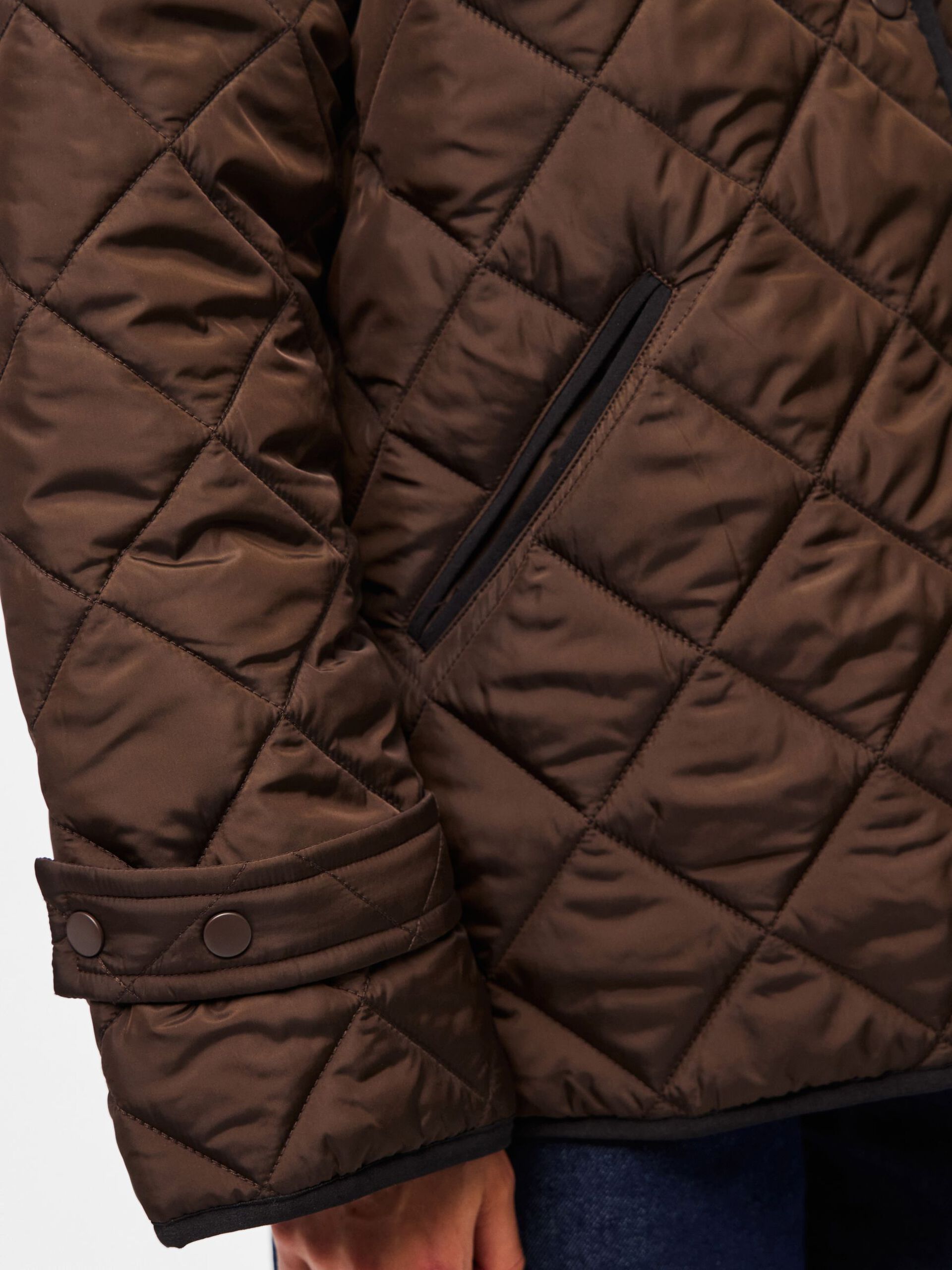 Carousel image - PCEMILY QUILTED SHORT JACKET, Hot Fudge | 5