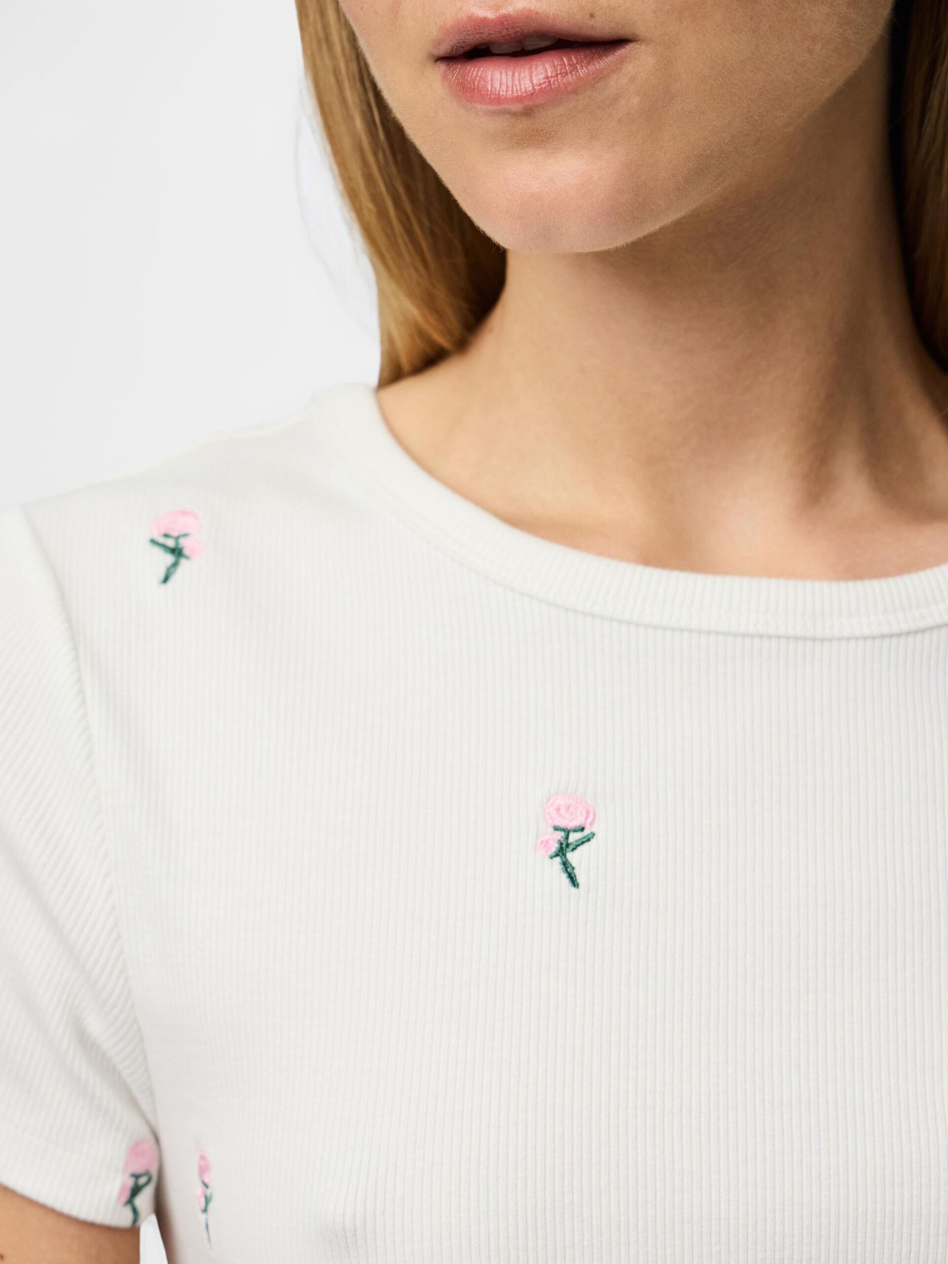Carousel image - PCMAY T-SHIRT, Cloud Dancer | 4