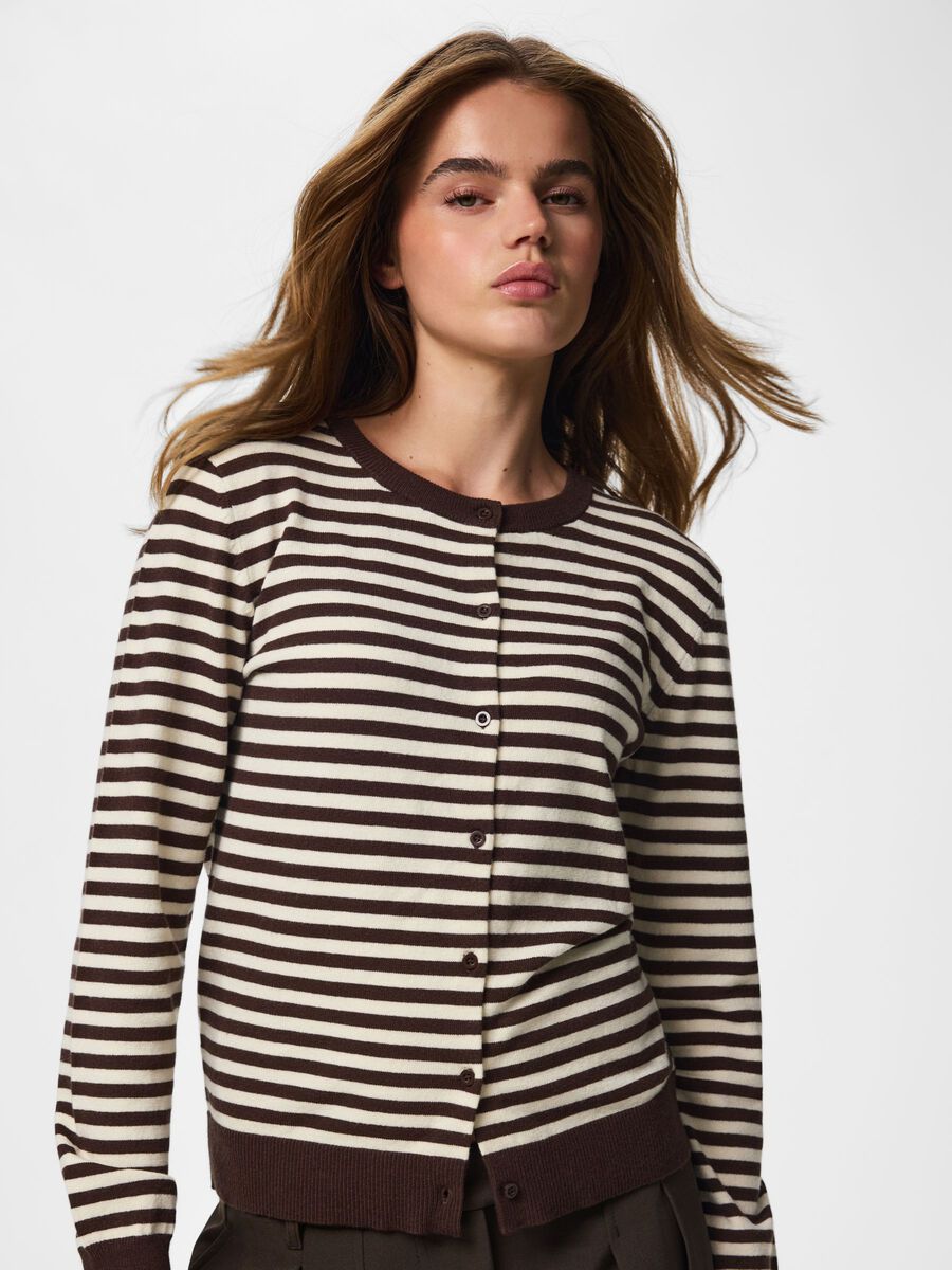 Carousel image 7 PCNORA STRICKJACKE, Hot Fudge