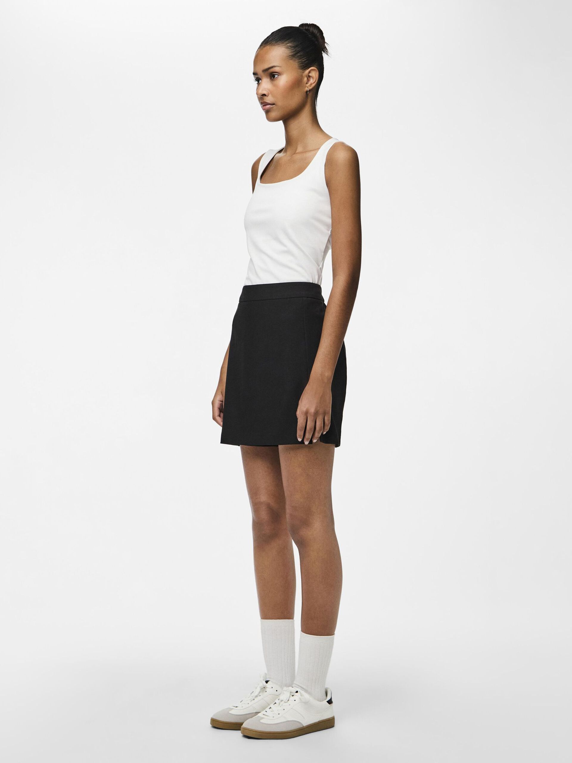 Carousel image - PCBOSELLA SKORT, Black | 3